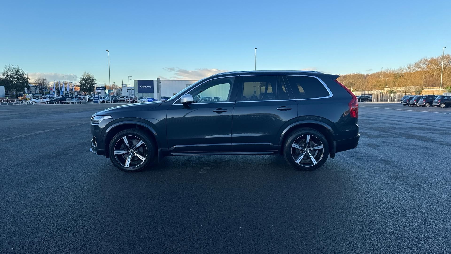 Volvo XC90 Image 8