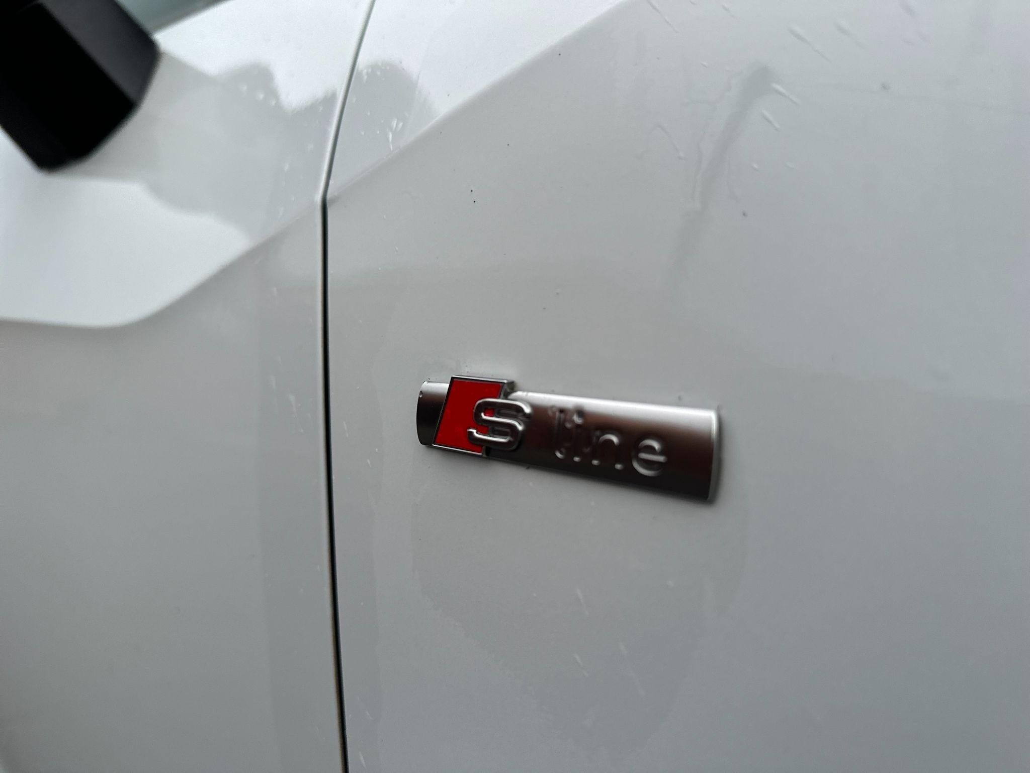 Audi Q2 Image 12