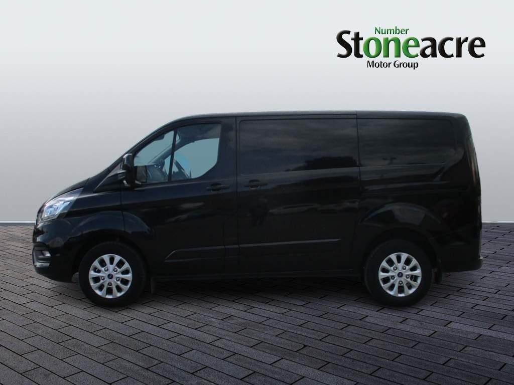 Ford Transit Custom Image 6