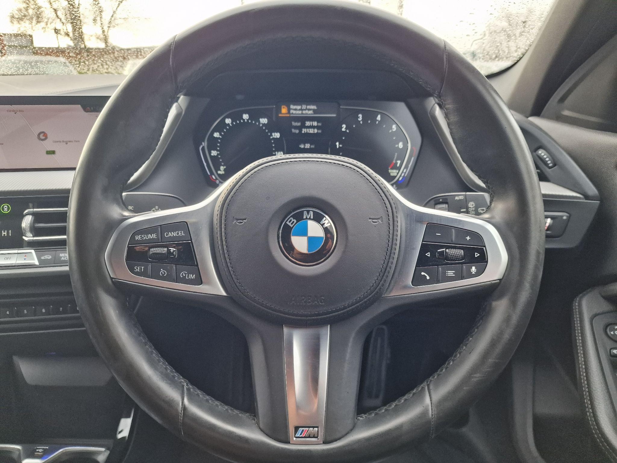 BMW 1 Series Image 8