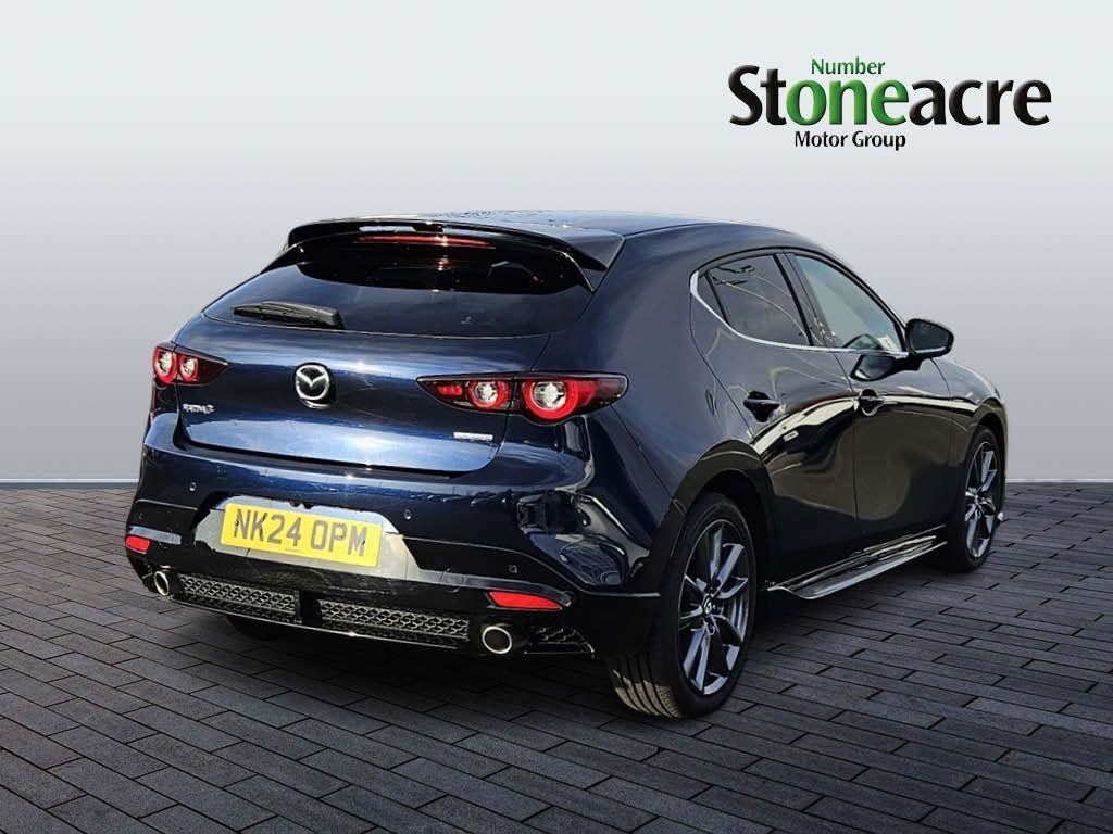 Mazda3 Image 3