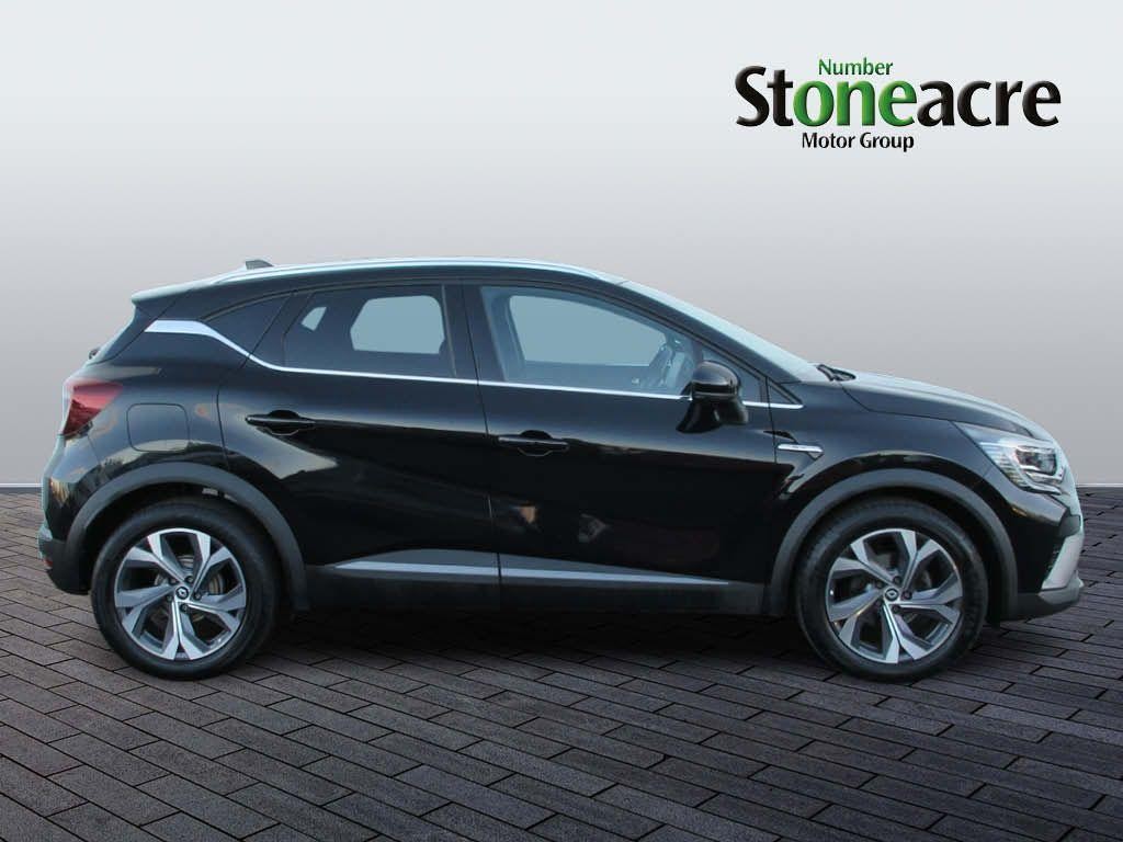 Renault Captur Image 2