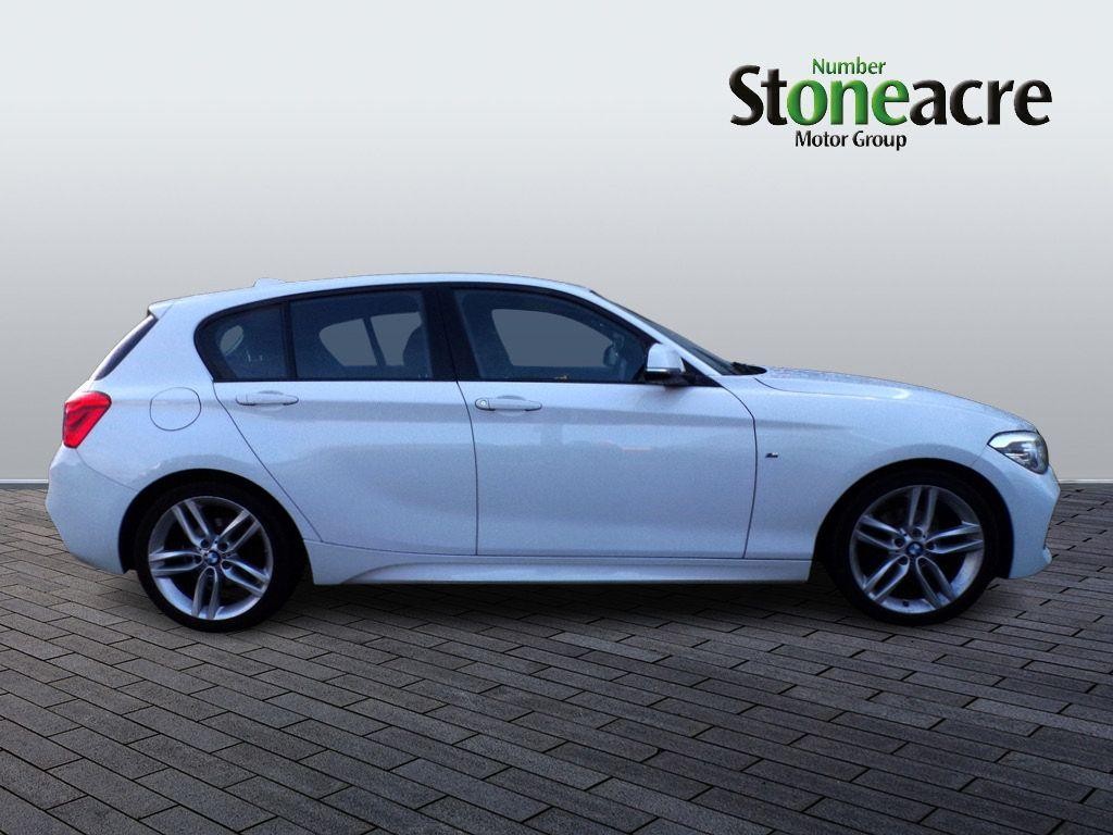 BMW 1 Series Image 2