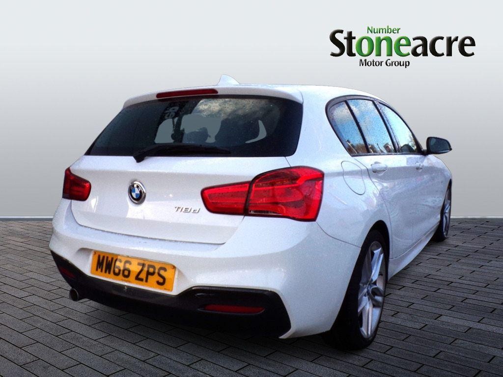 BMW 1 Series Image 3