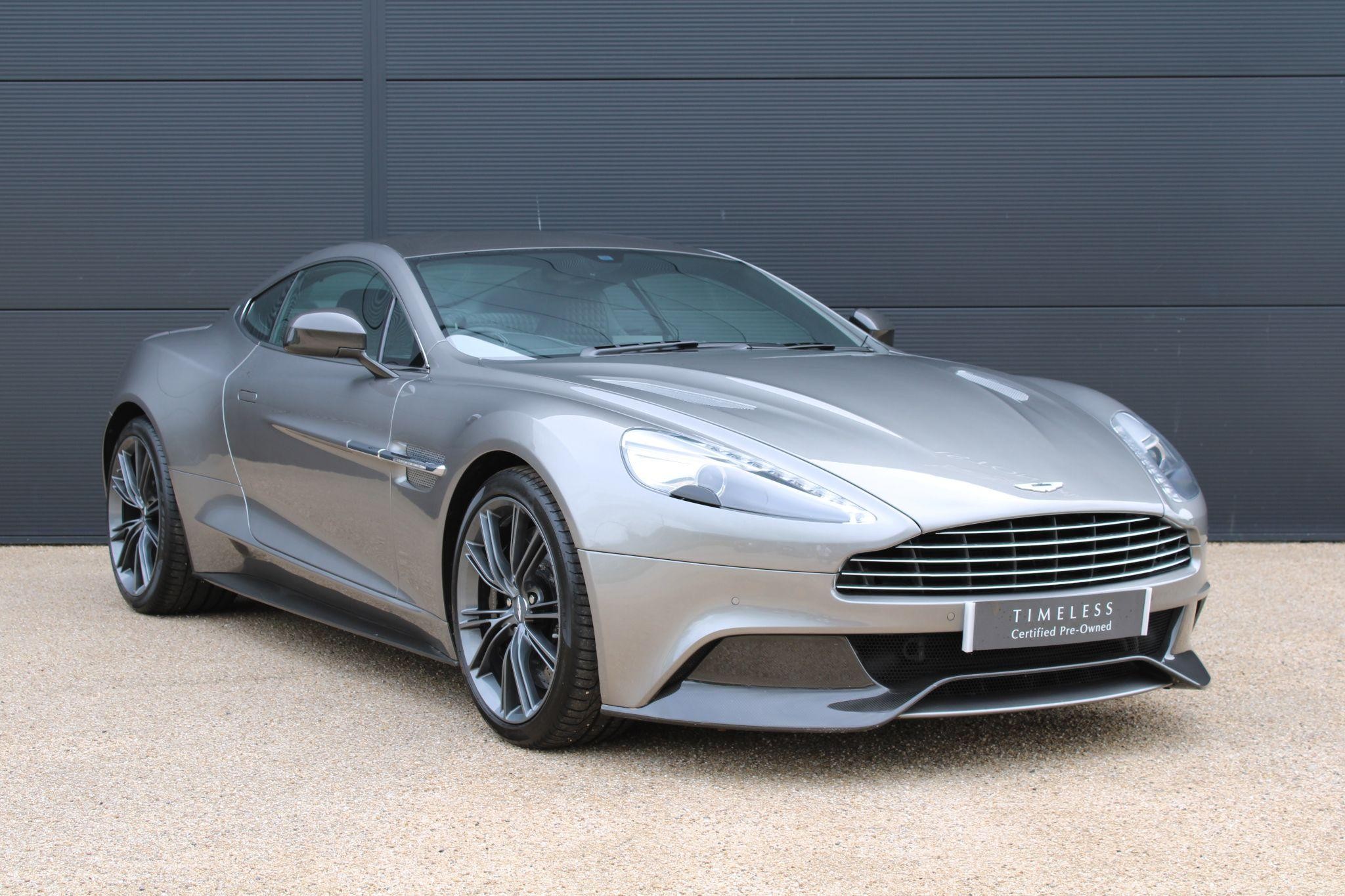 Aston Martin Vanquish Image 30