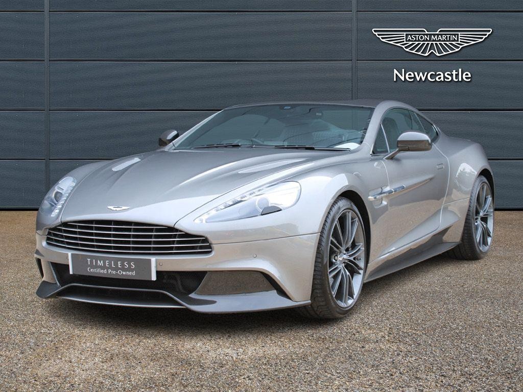 Aston Martin Vanquish Image 7