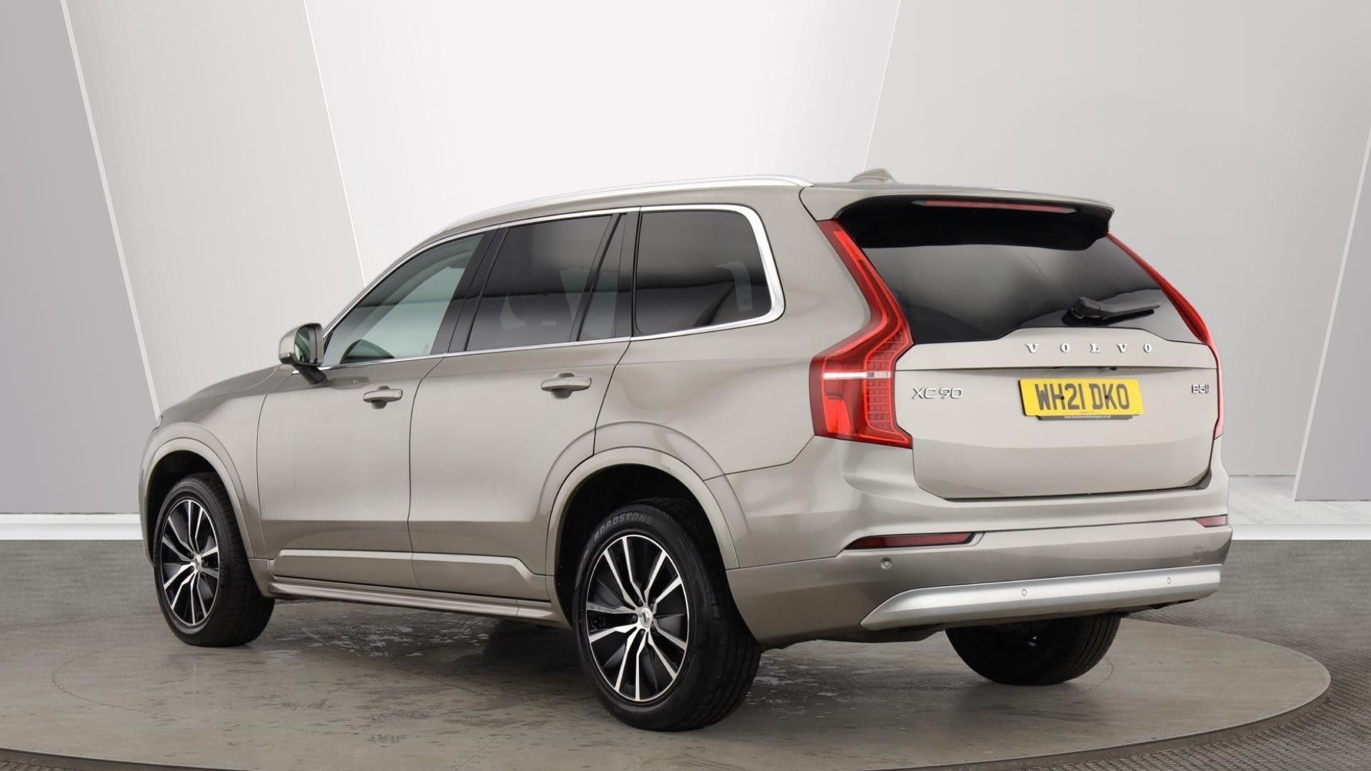 Volvo XC90 Image 3