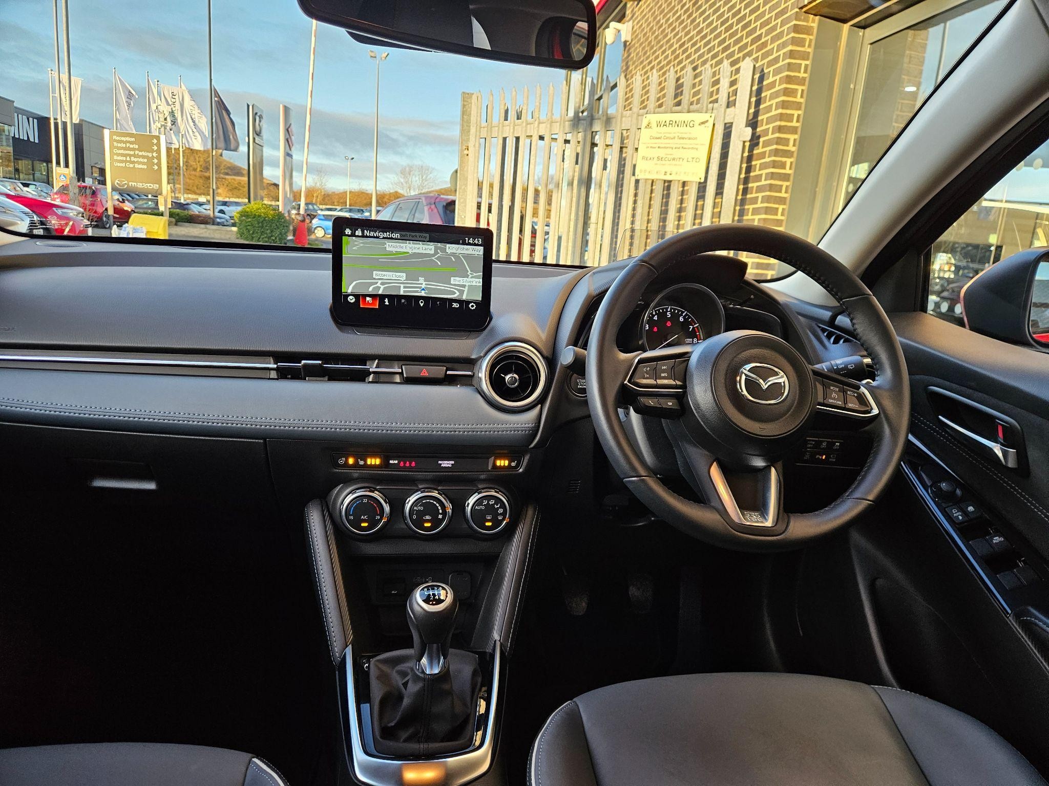 Mazda2 Image 12