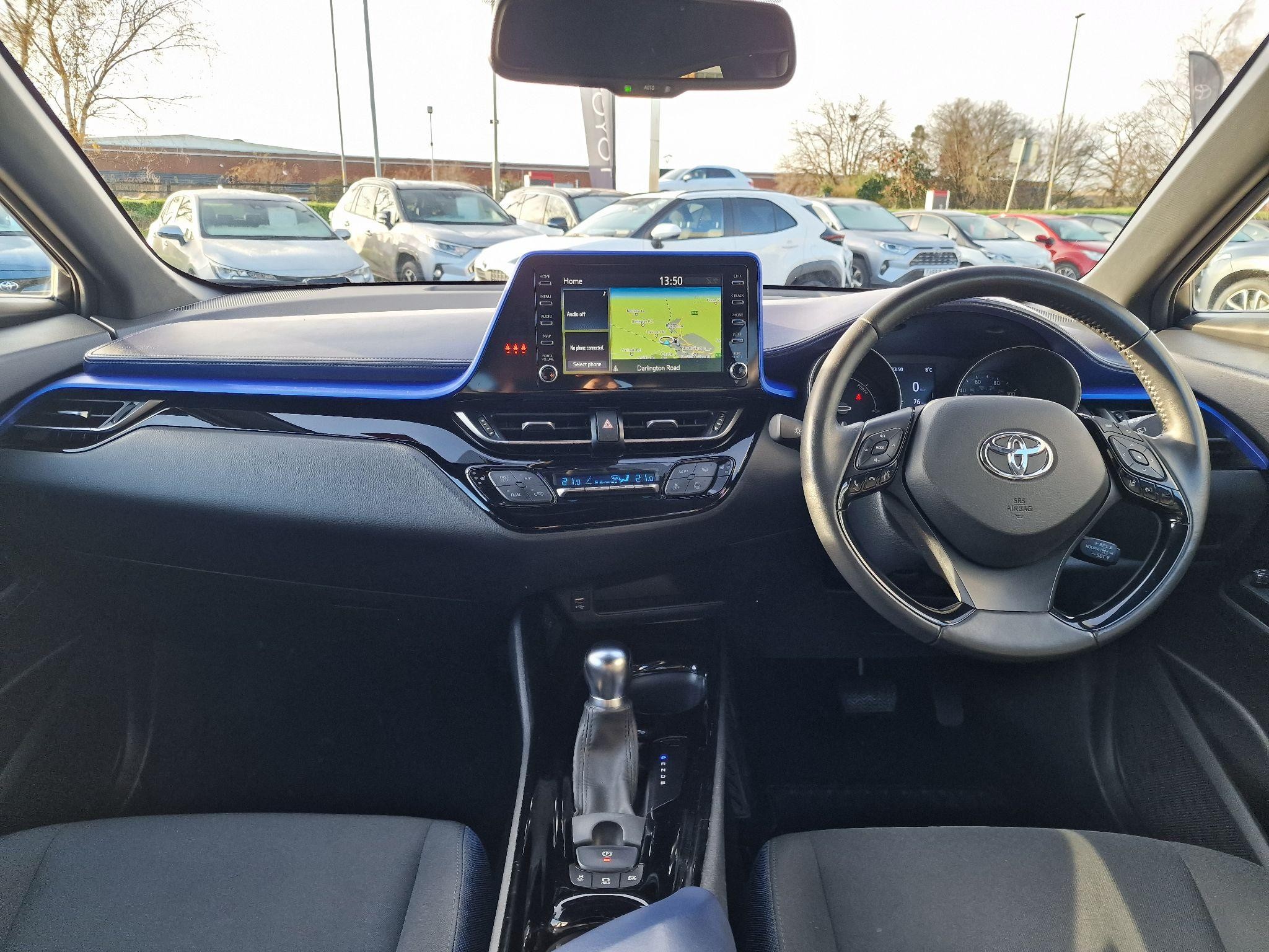 Toyota C-HR Image 7