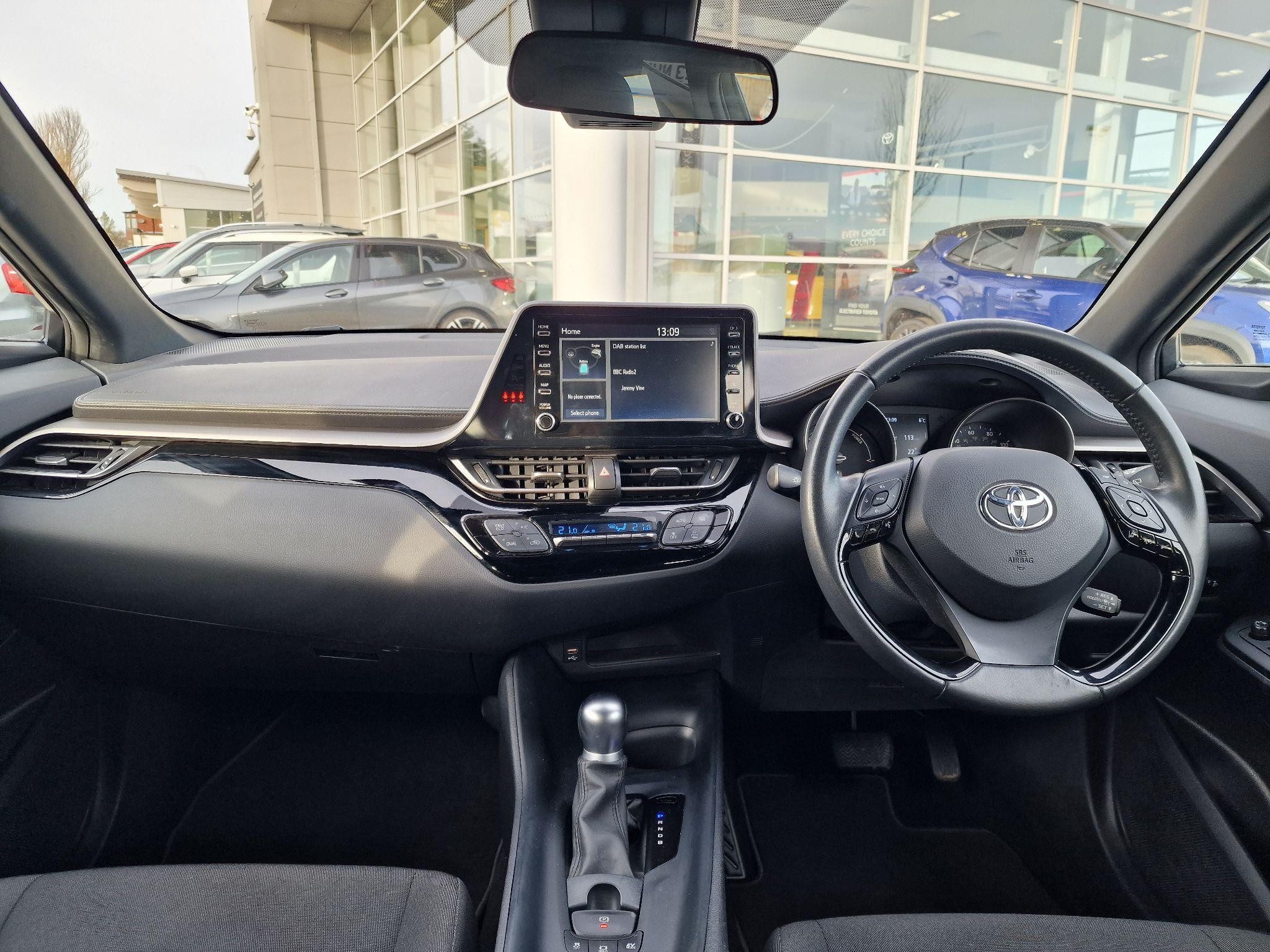 Toyota C-HR Image 7