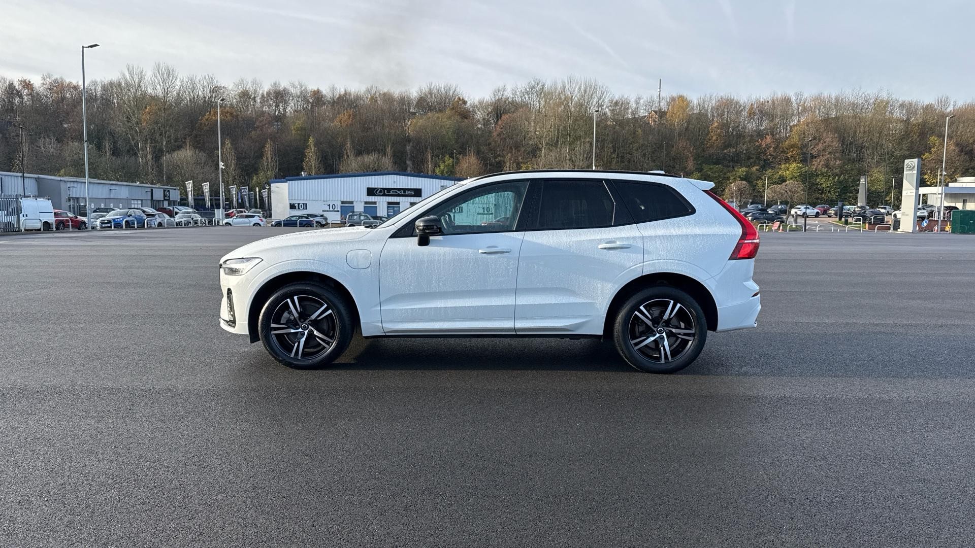 Volvo XC60 Image 8