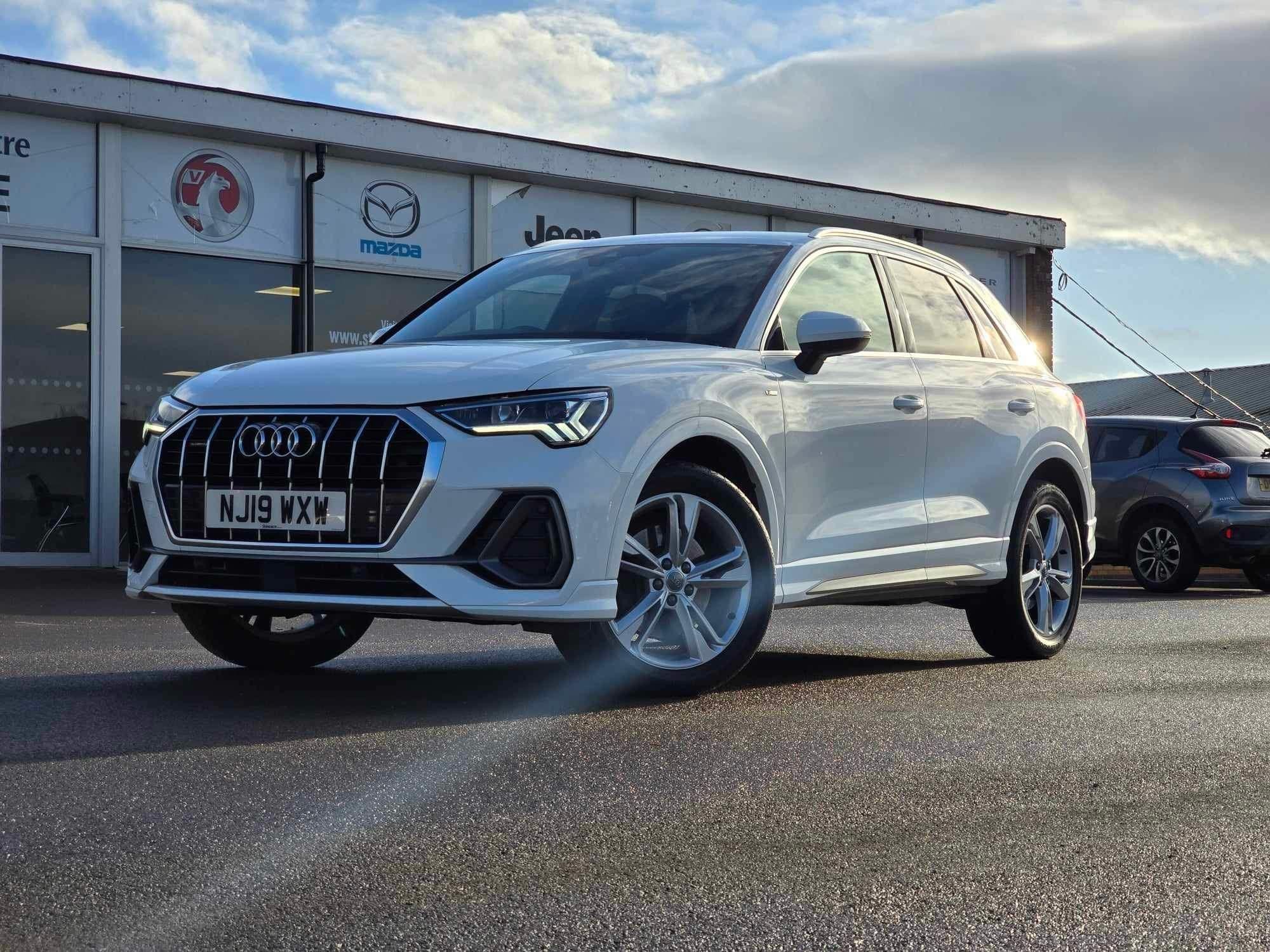 Audi Q3 Image 21