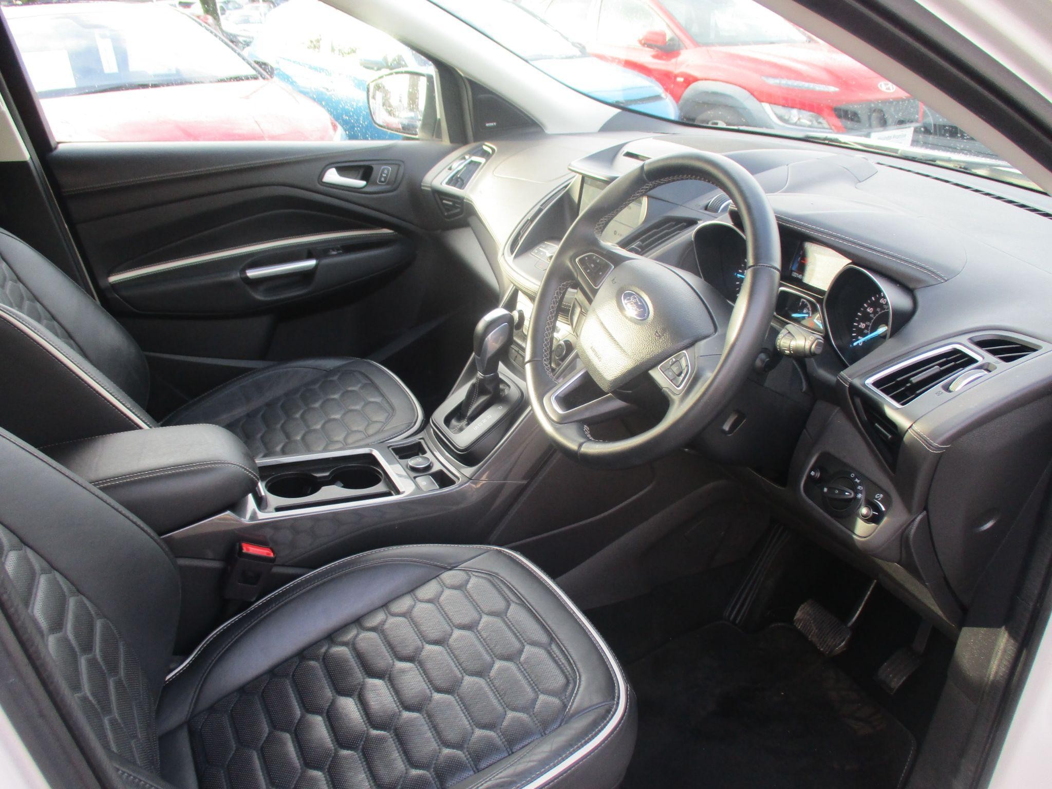 Ford Kuga Image 11