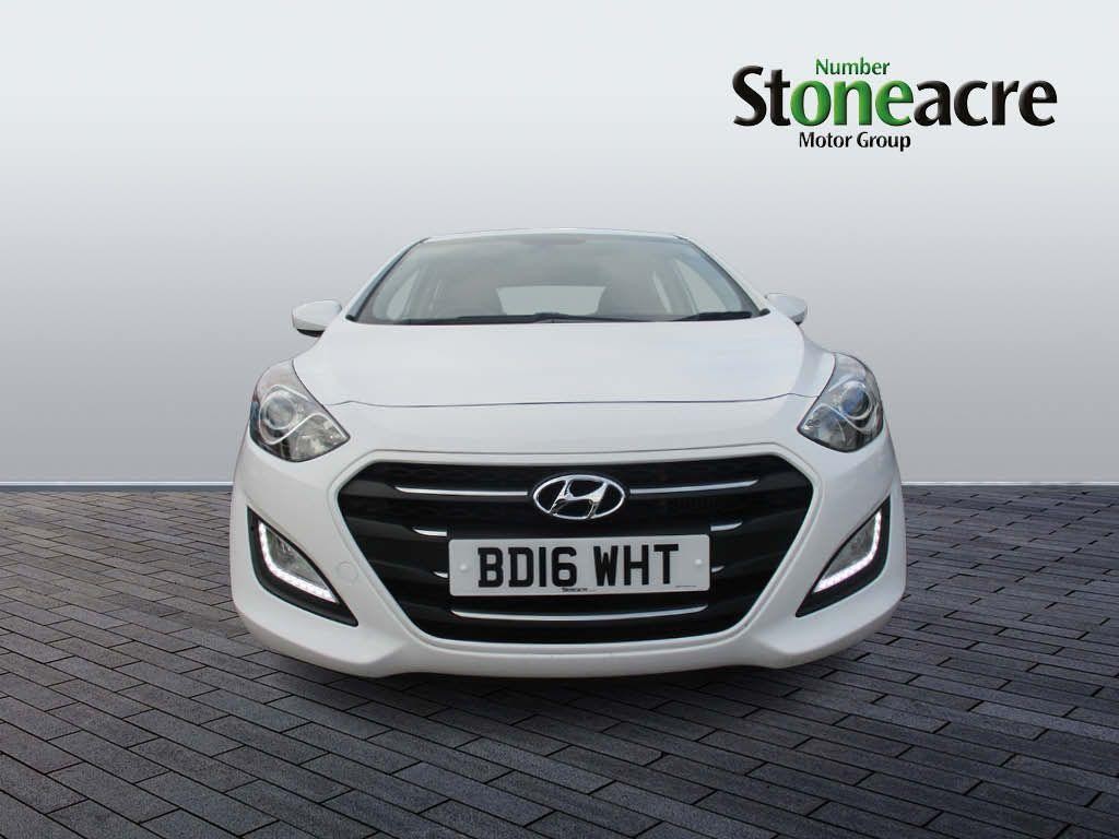 Hyundai i30 Image 1