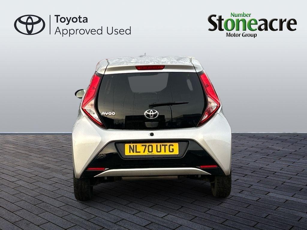 Toyota Aygo Image 6