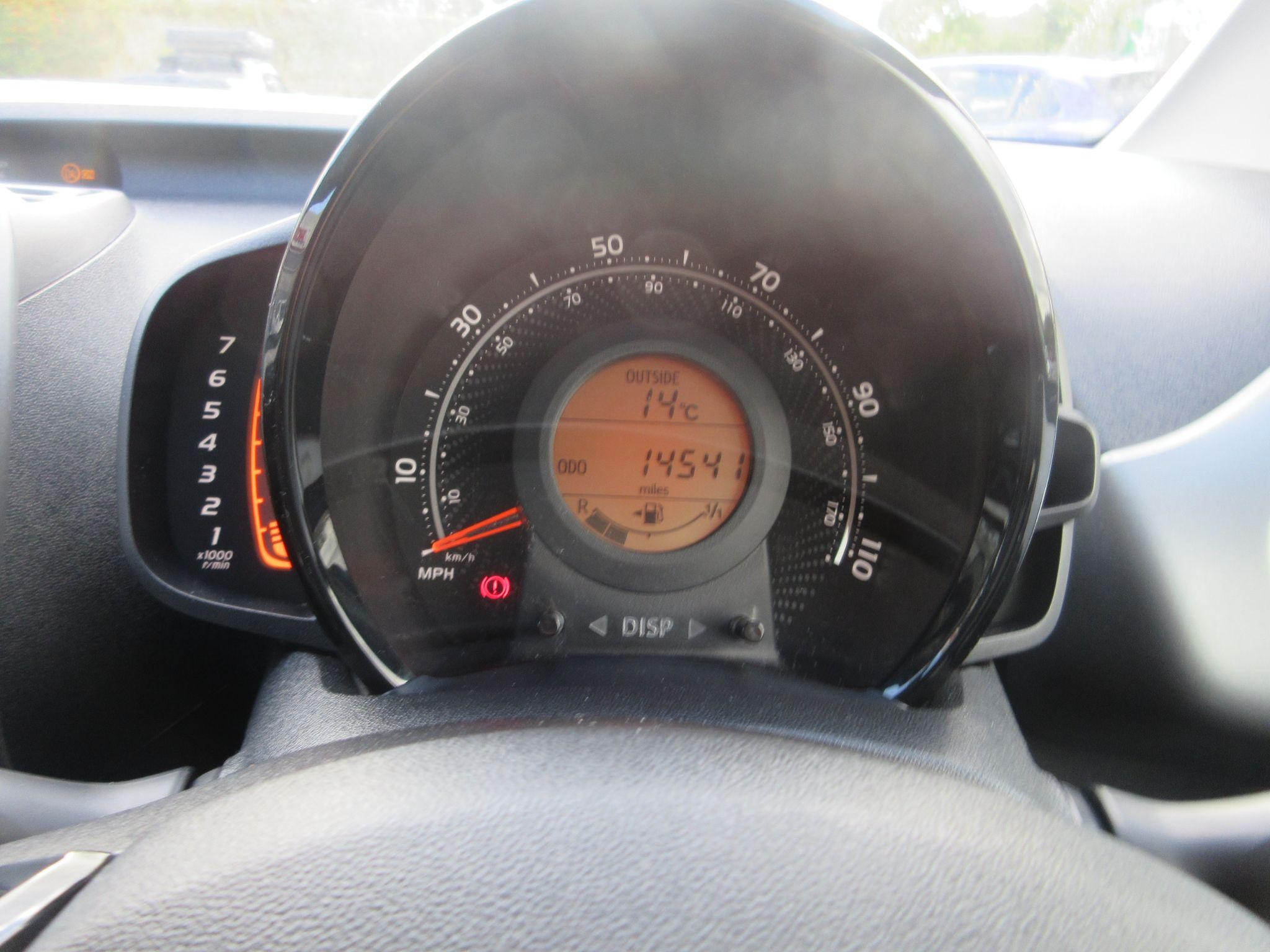 Toyota Aygo Image 40