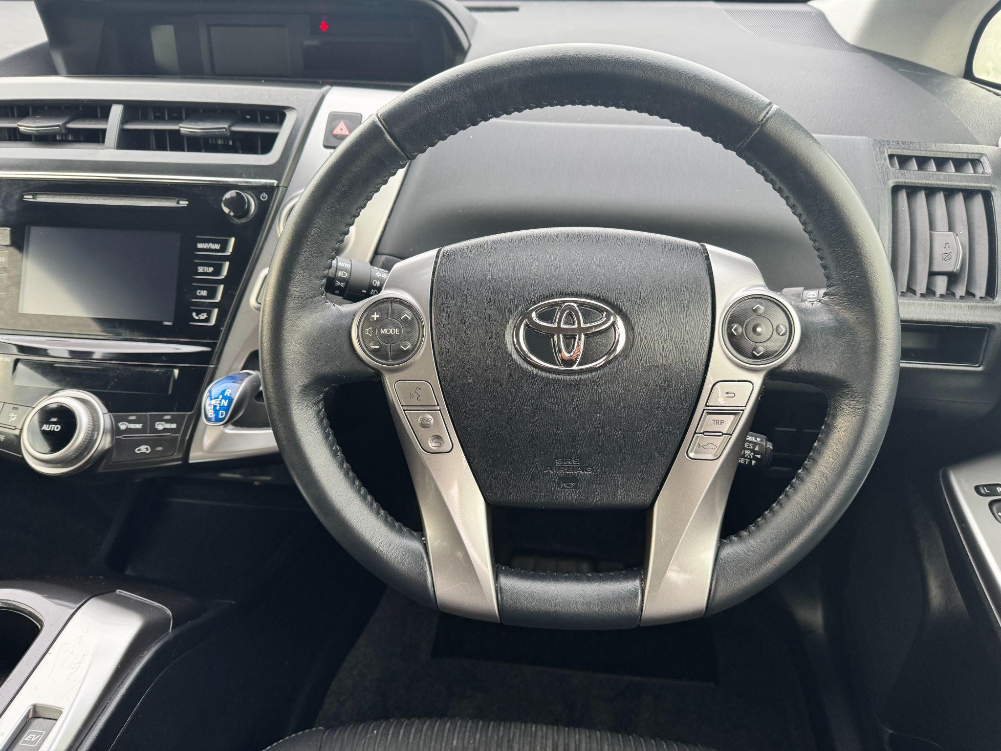 Toyota Prius+ Image 19