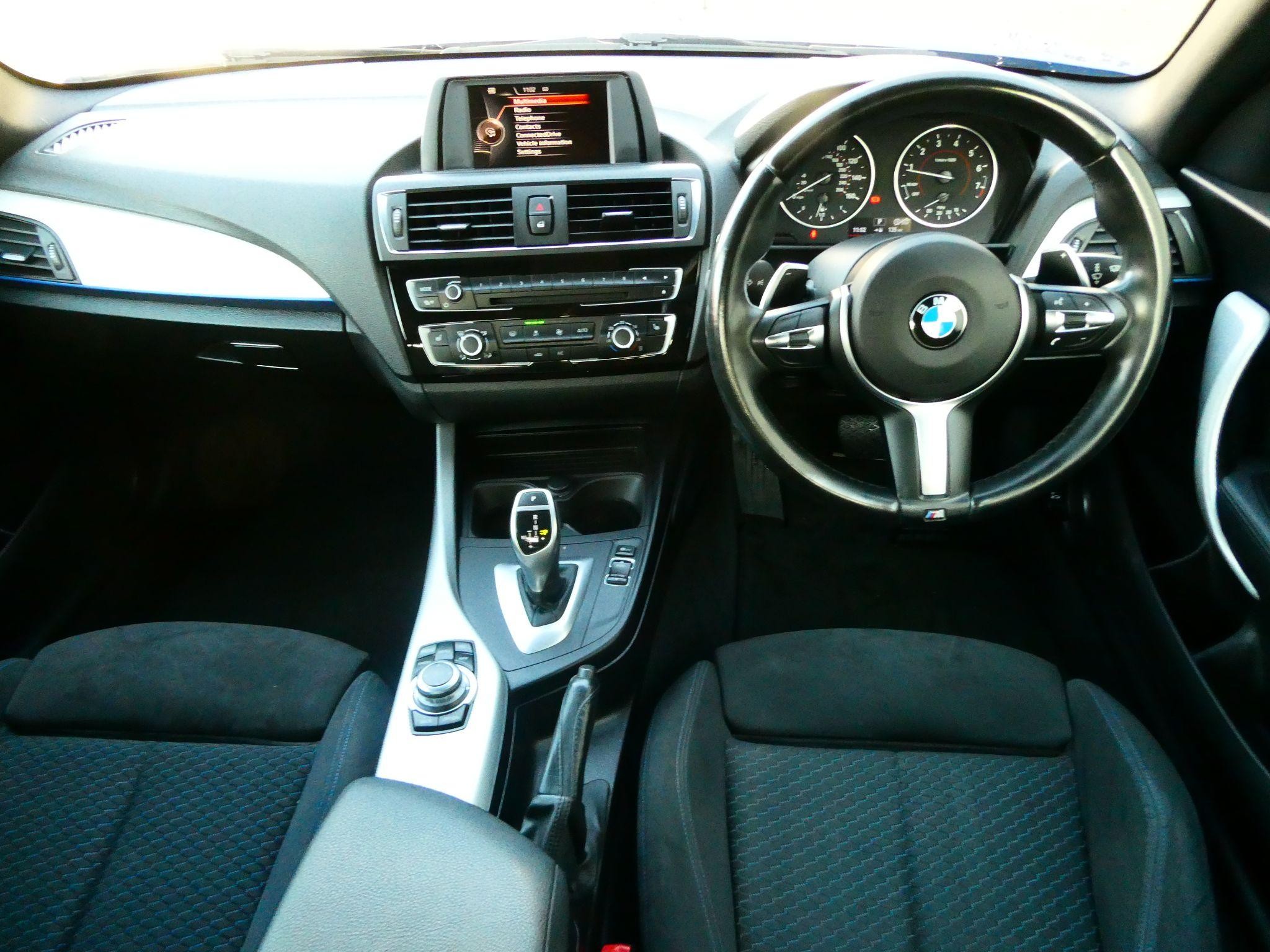 BMW 2 Series Image 12