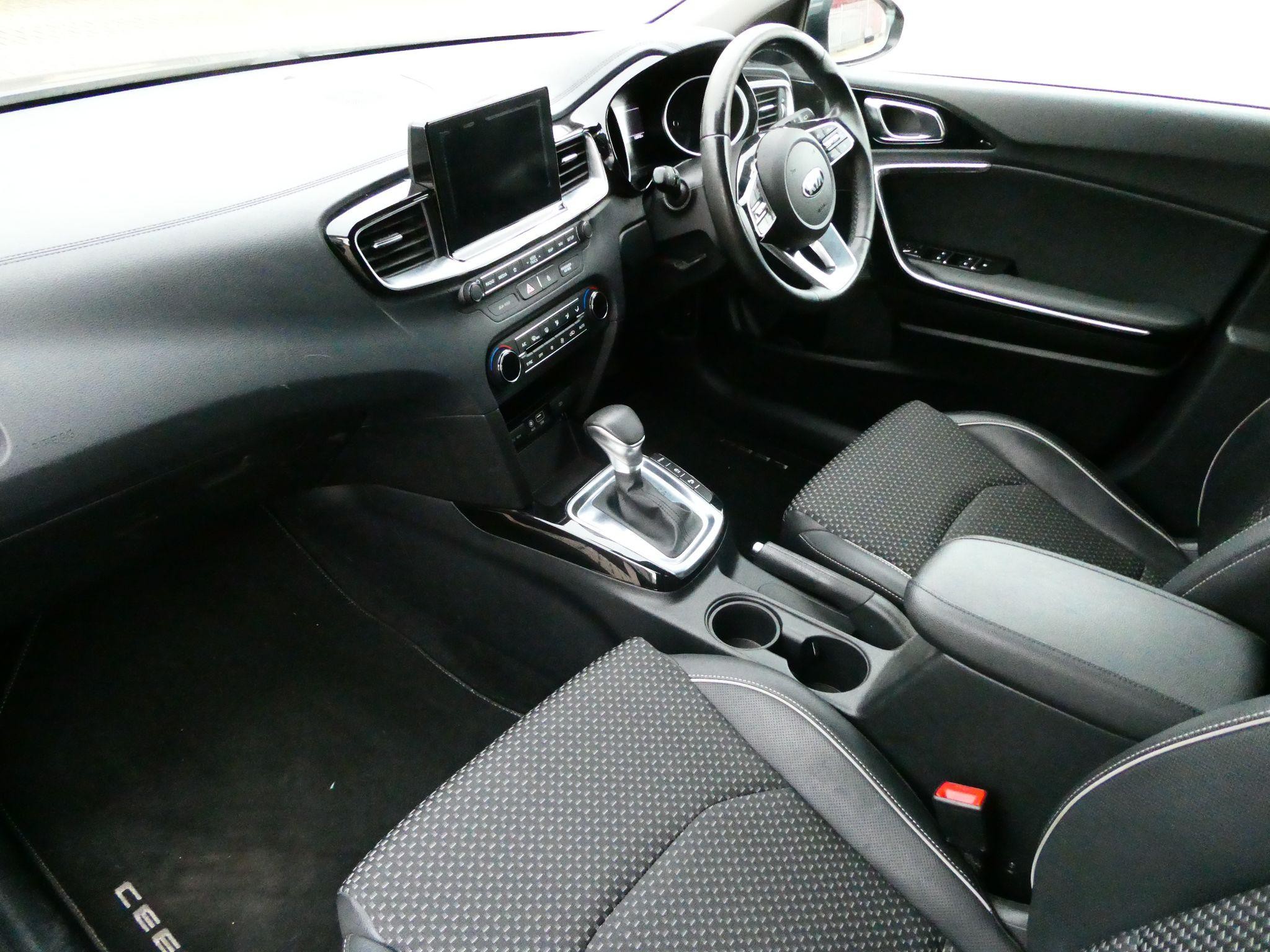 Kia Ceed Image 13