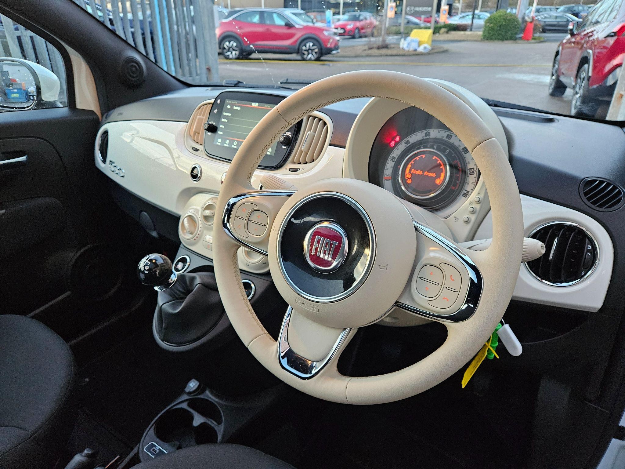 Fiat 500 Hybrid Image 11