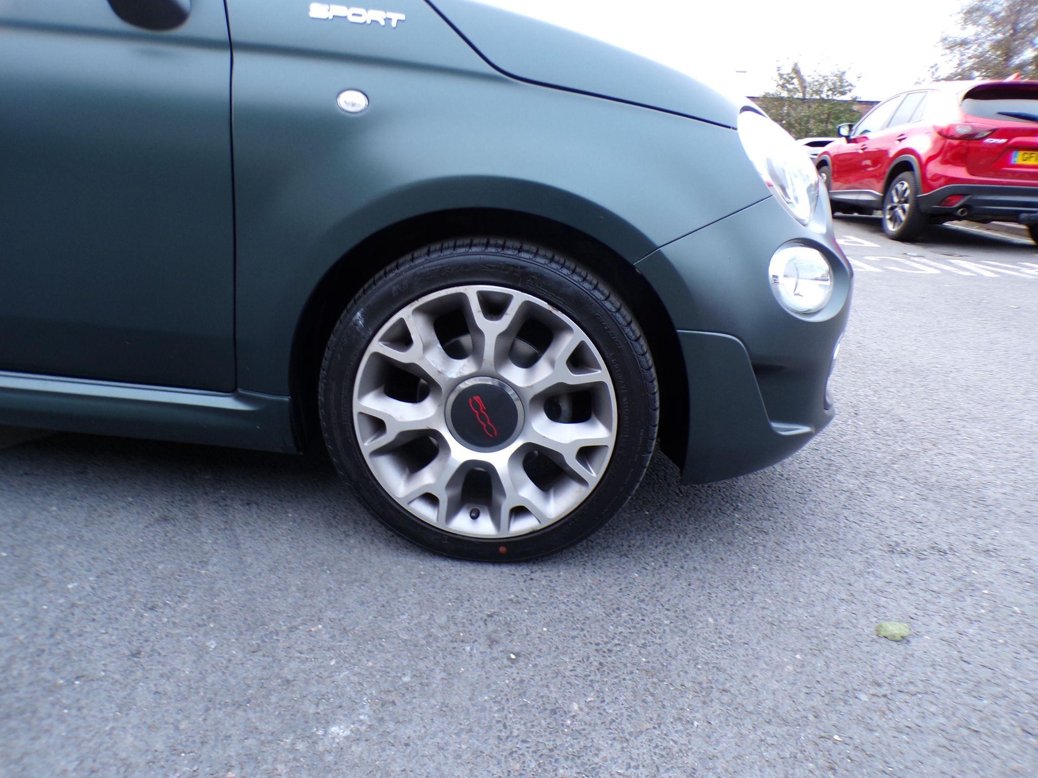 Fiat 500 Image 9