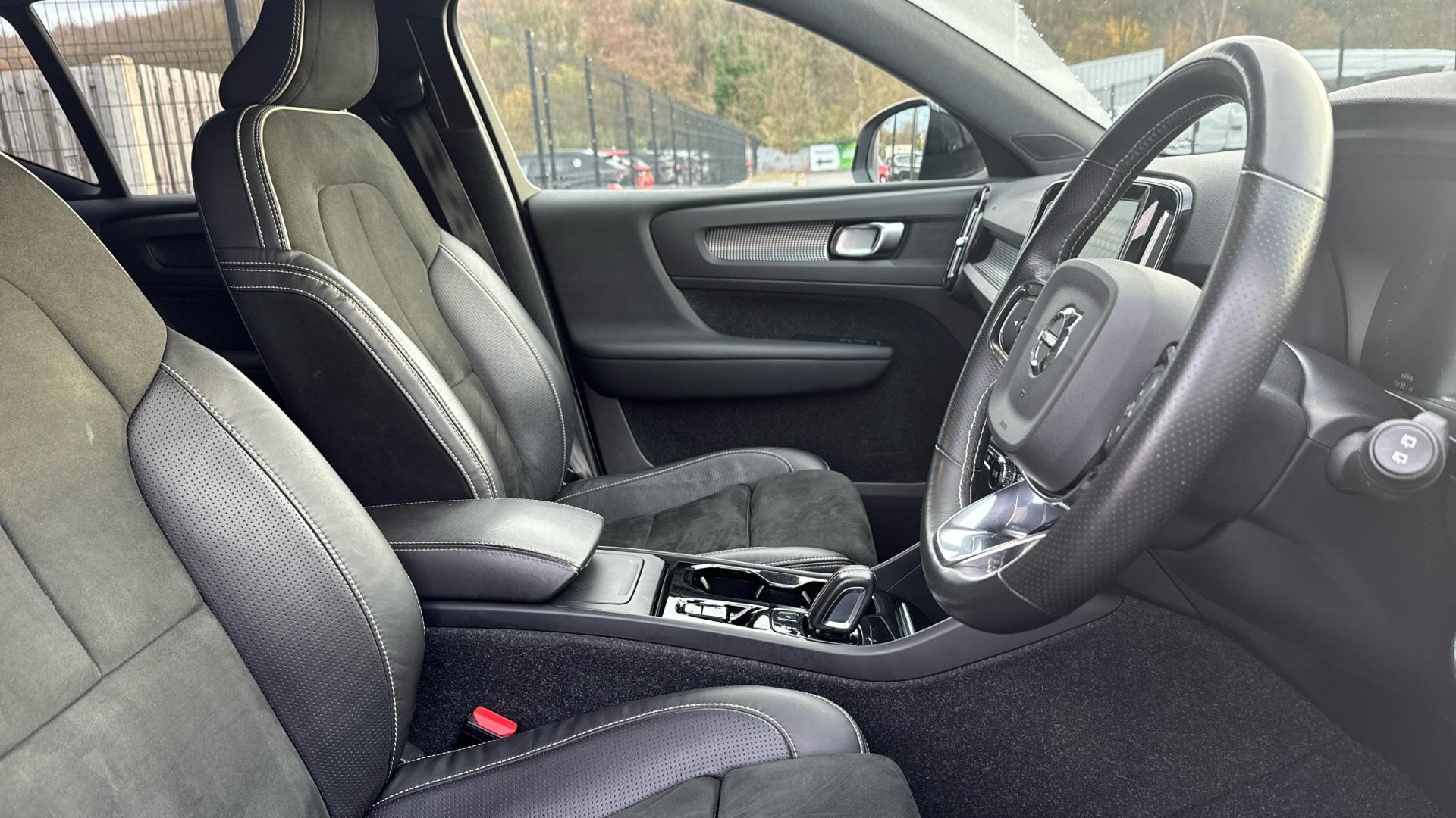 Volvo XC40 Image 9