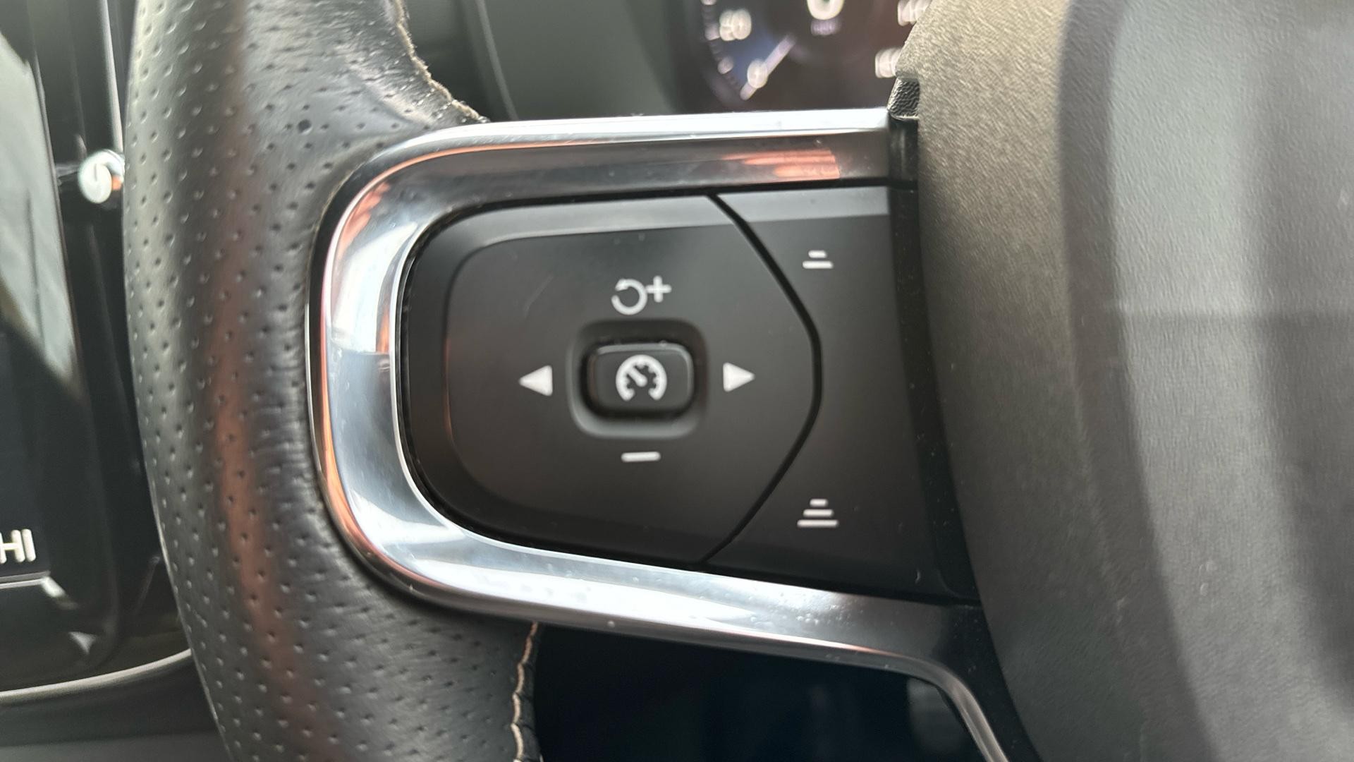 Volvo XC40 Image 18