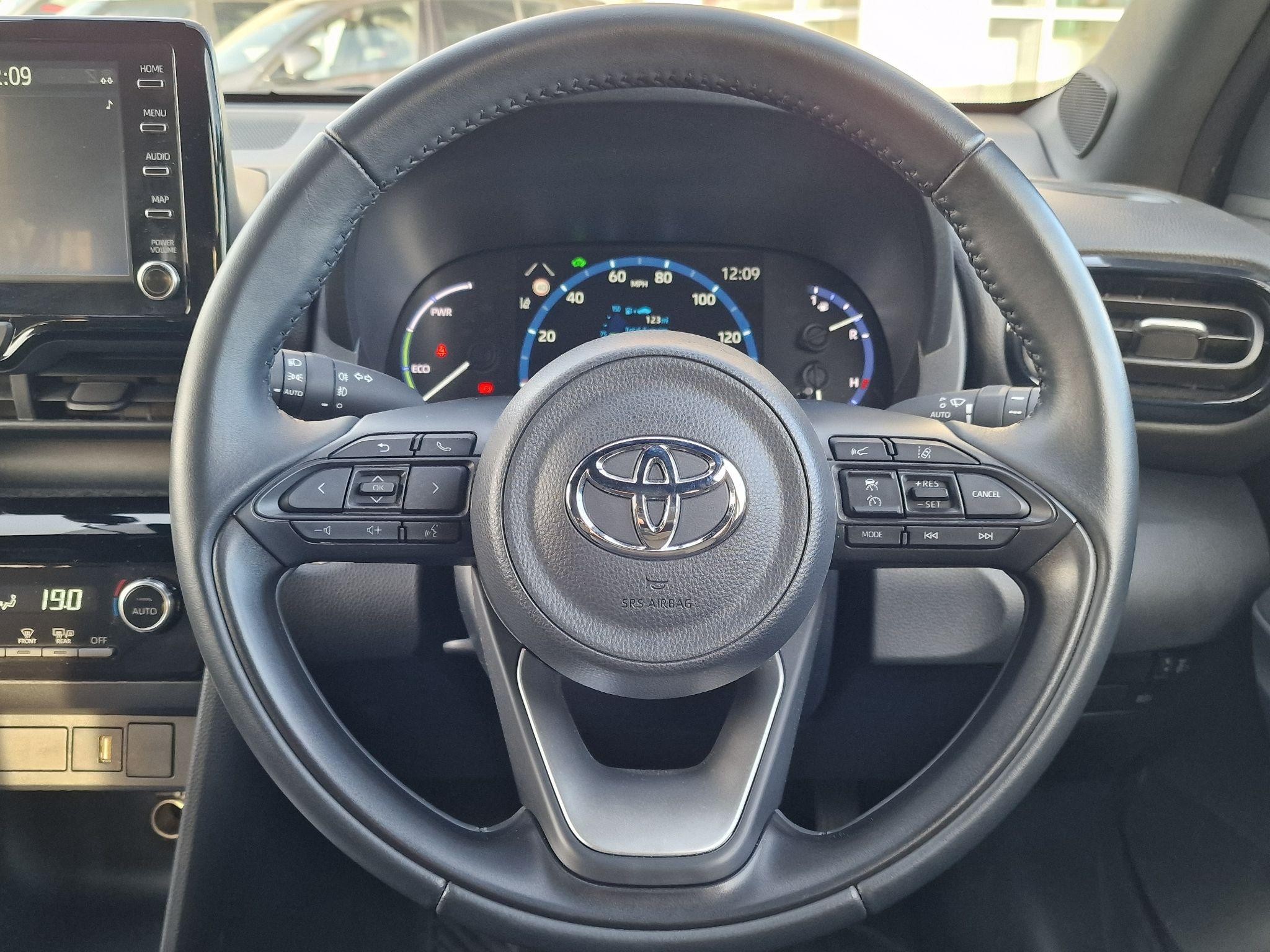 Toyota Yaris Cross Image 10