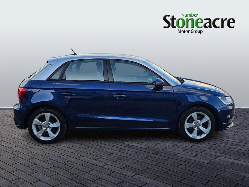 Audi A1 Image 2