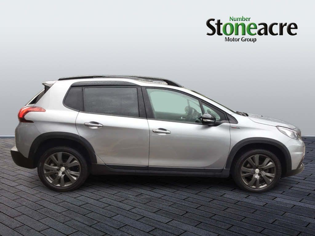 Peugeot 2008 Image 2