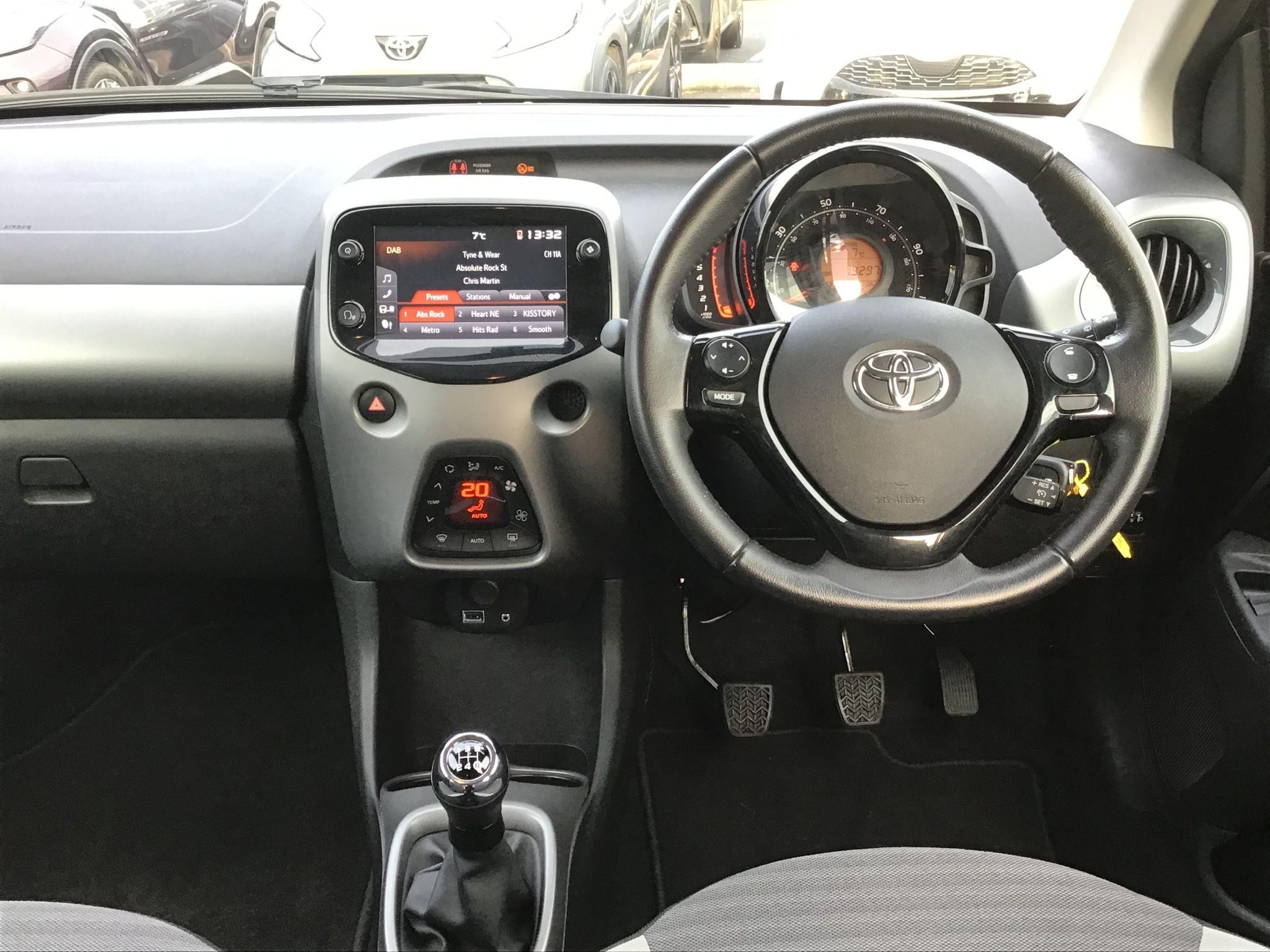 Toyota Aygo Image 14