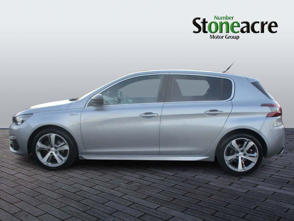 Peugeot 308 Image 6