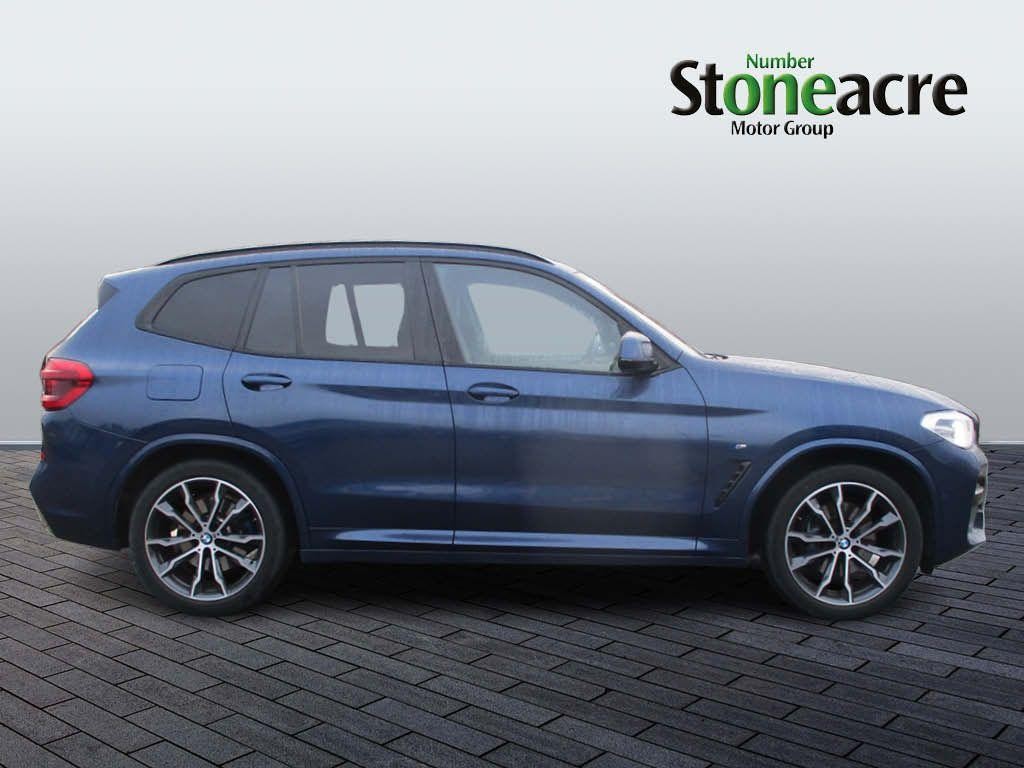 BMW X3 Image 2