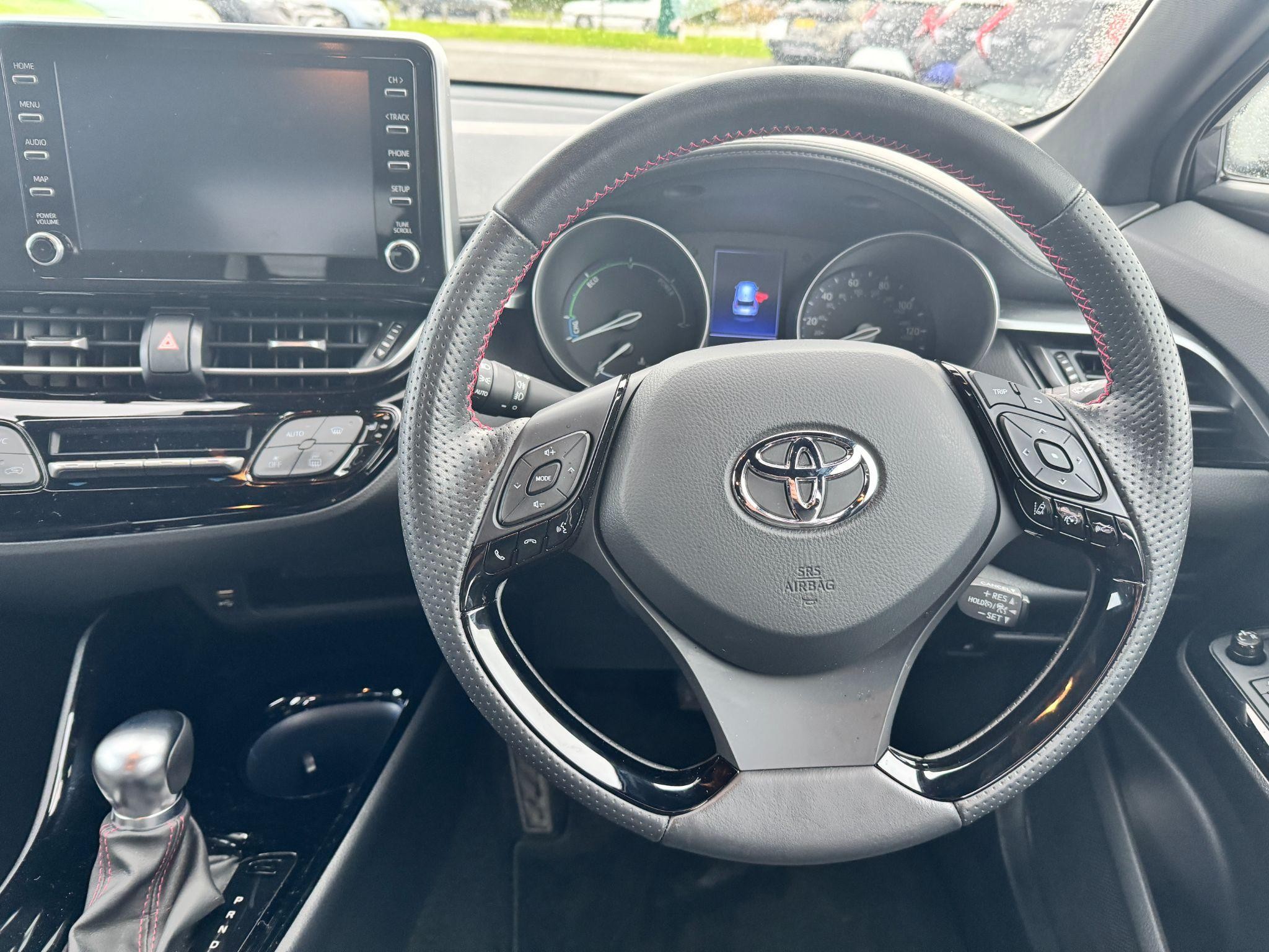 Toyota C-HR Image 19