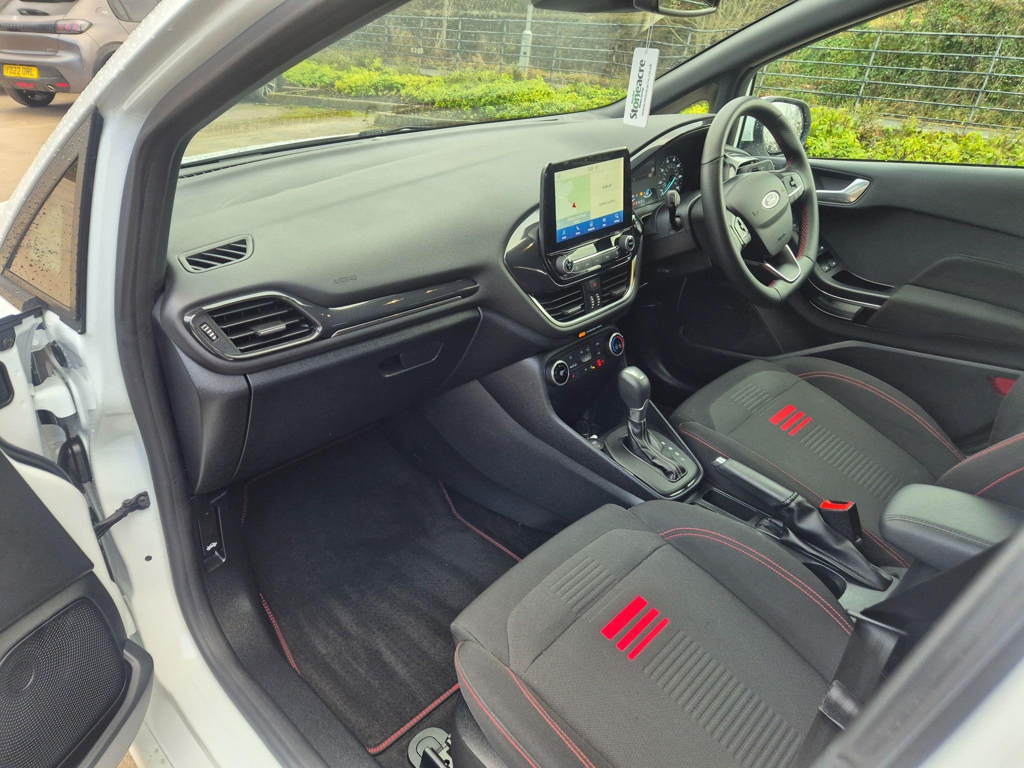 Ford Fiesta Image 15