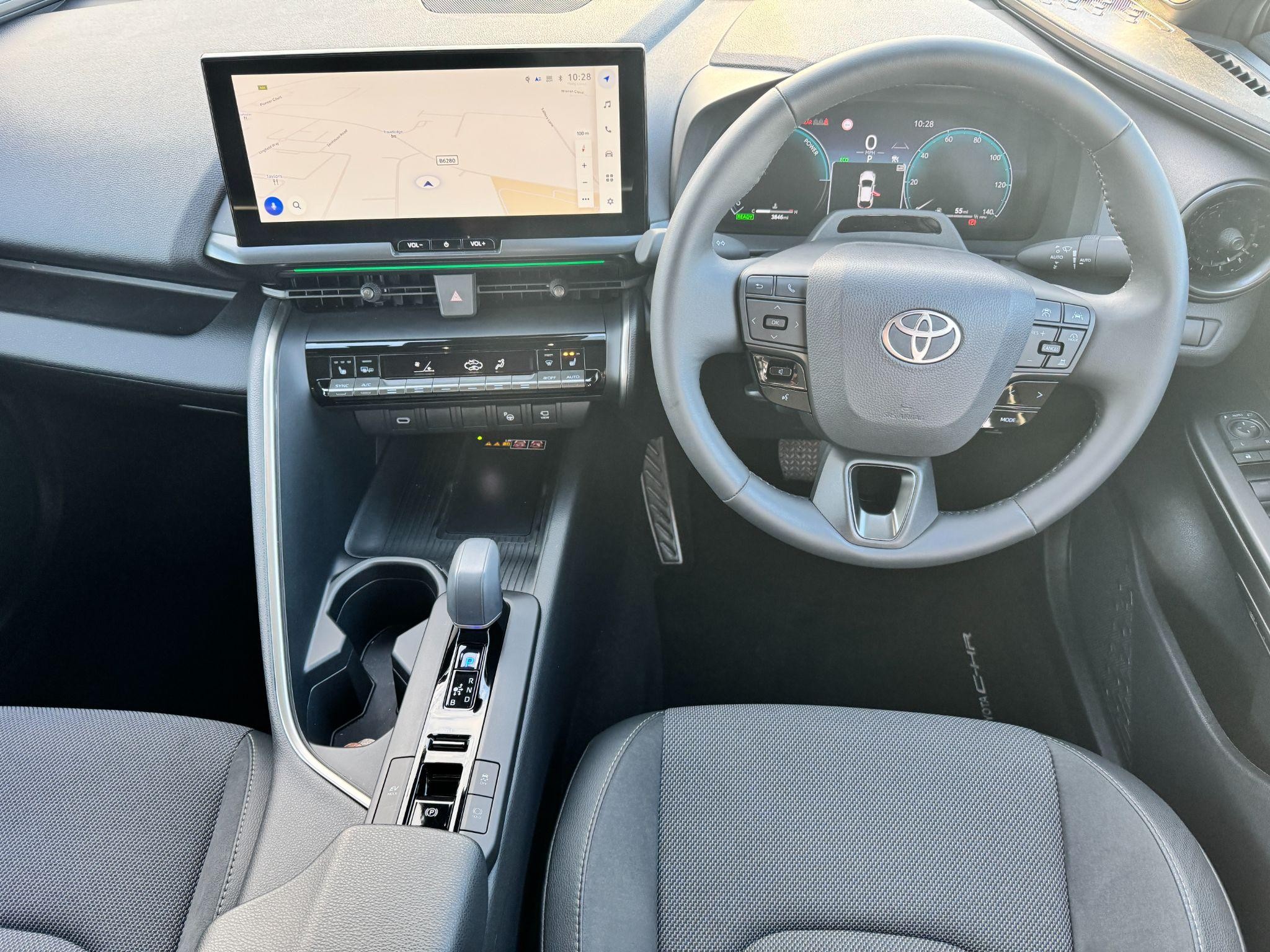 Toyota C-HR Image 17