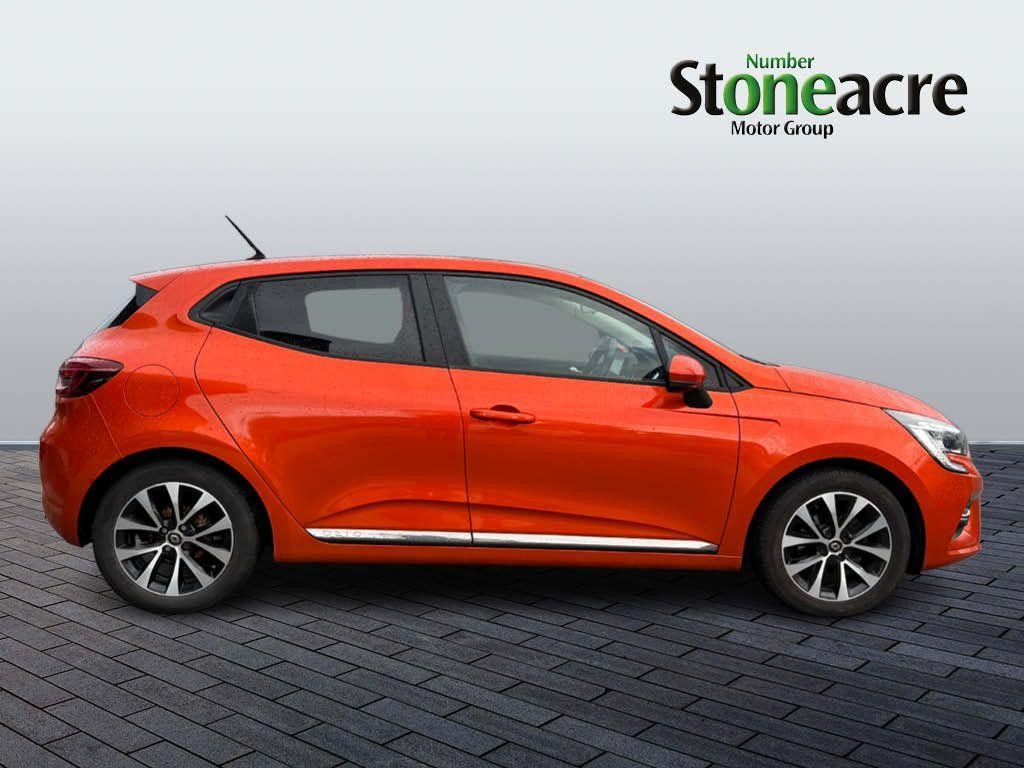 Renault Clio Image 2