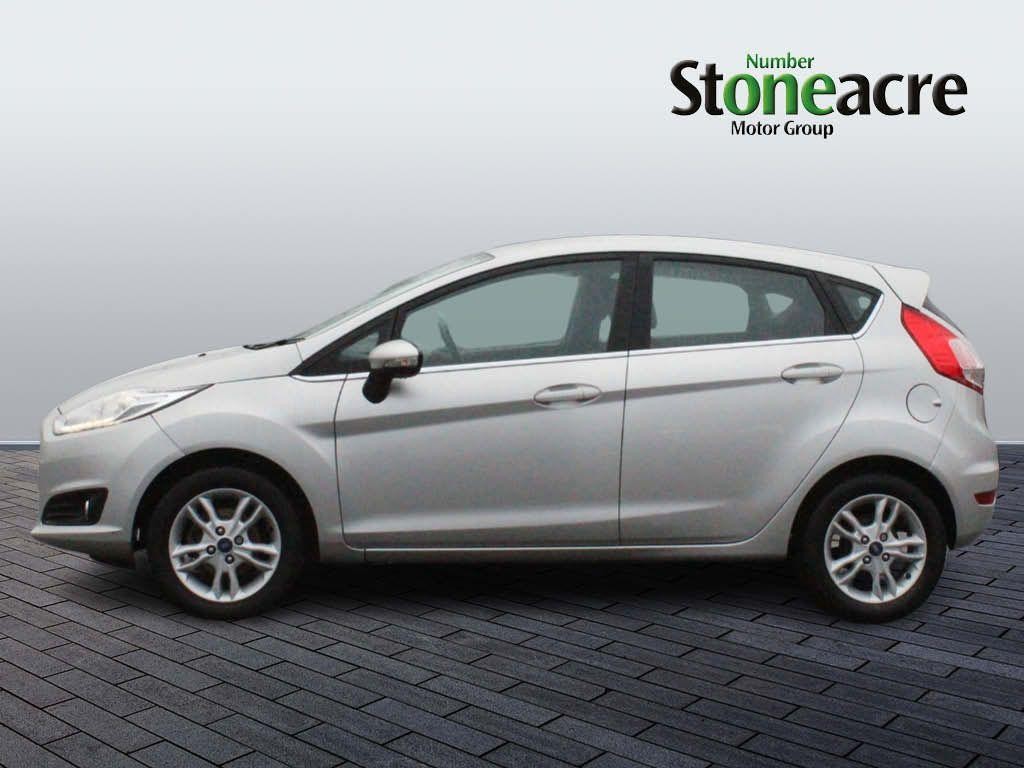 Ford Fiesta Image 6