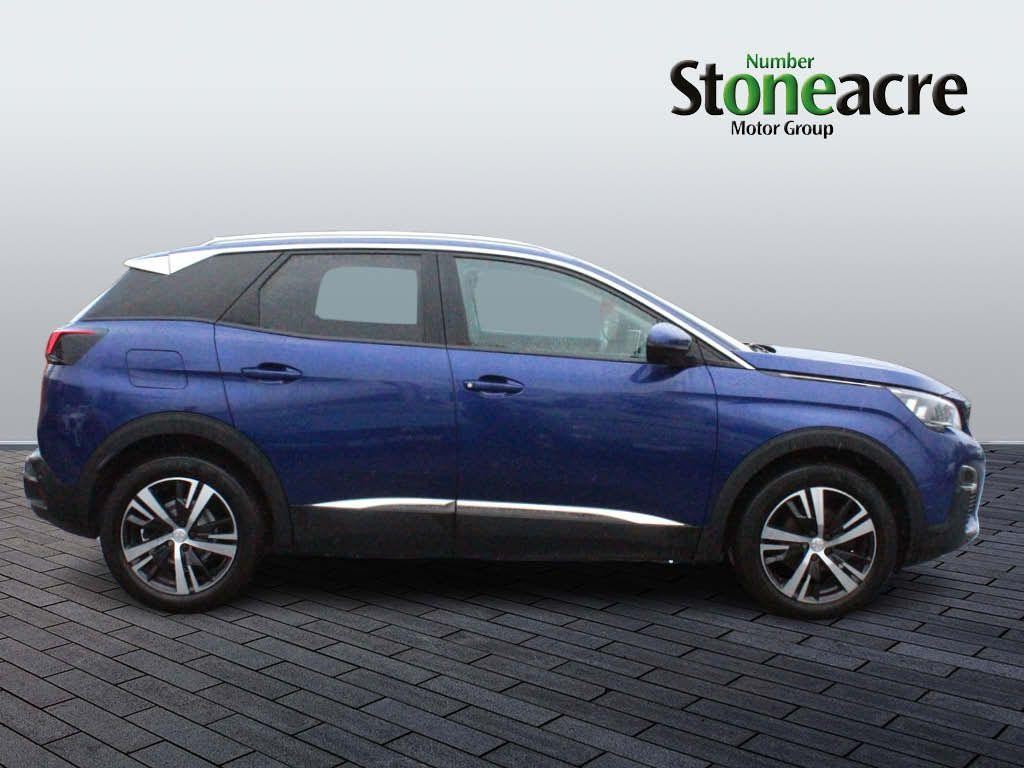 Peugeot 3008 Image 2