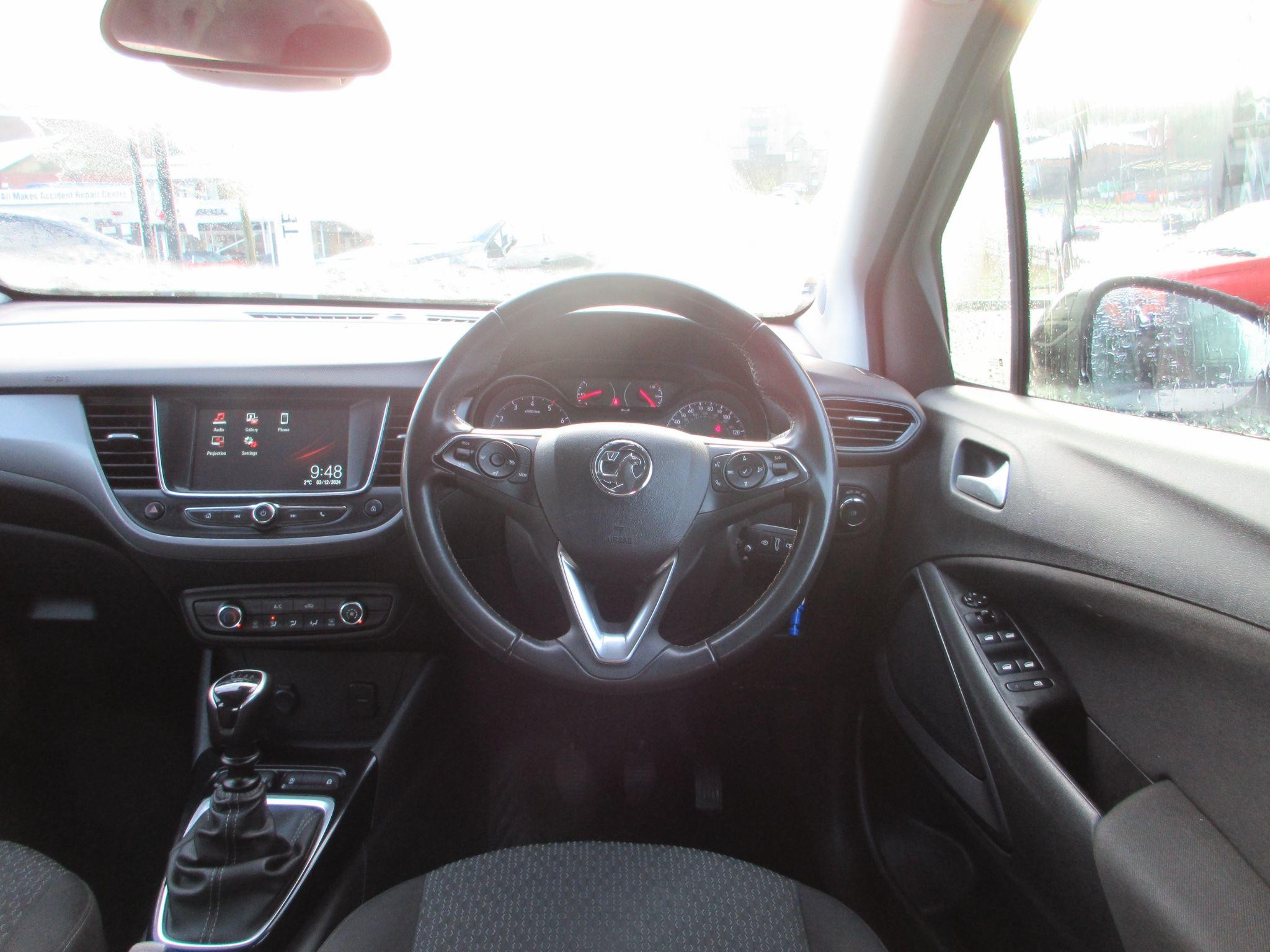 Vauxhall Crossland Image 12