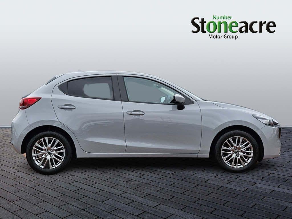 Mazda2 Image 2