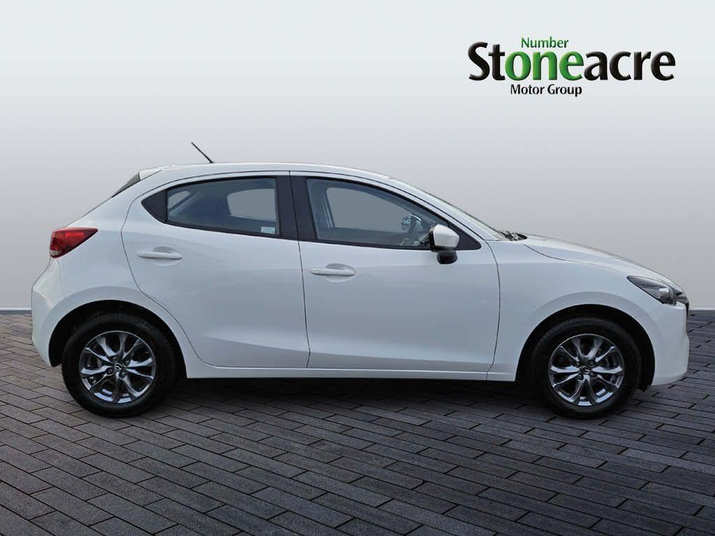 Mazda2 Image 2