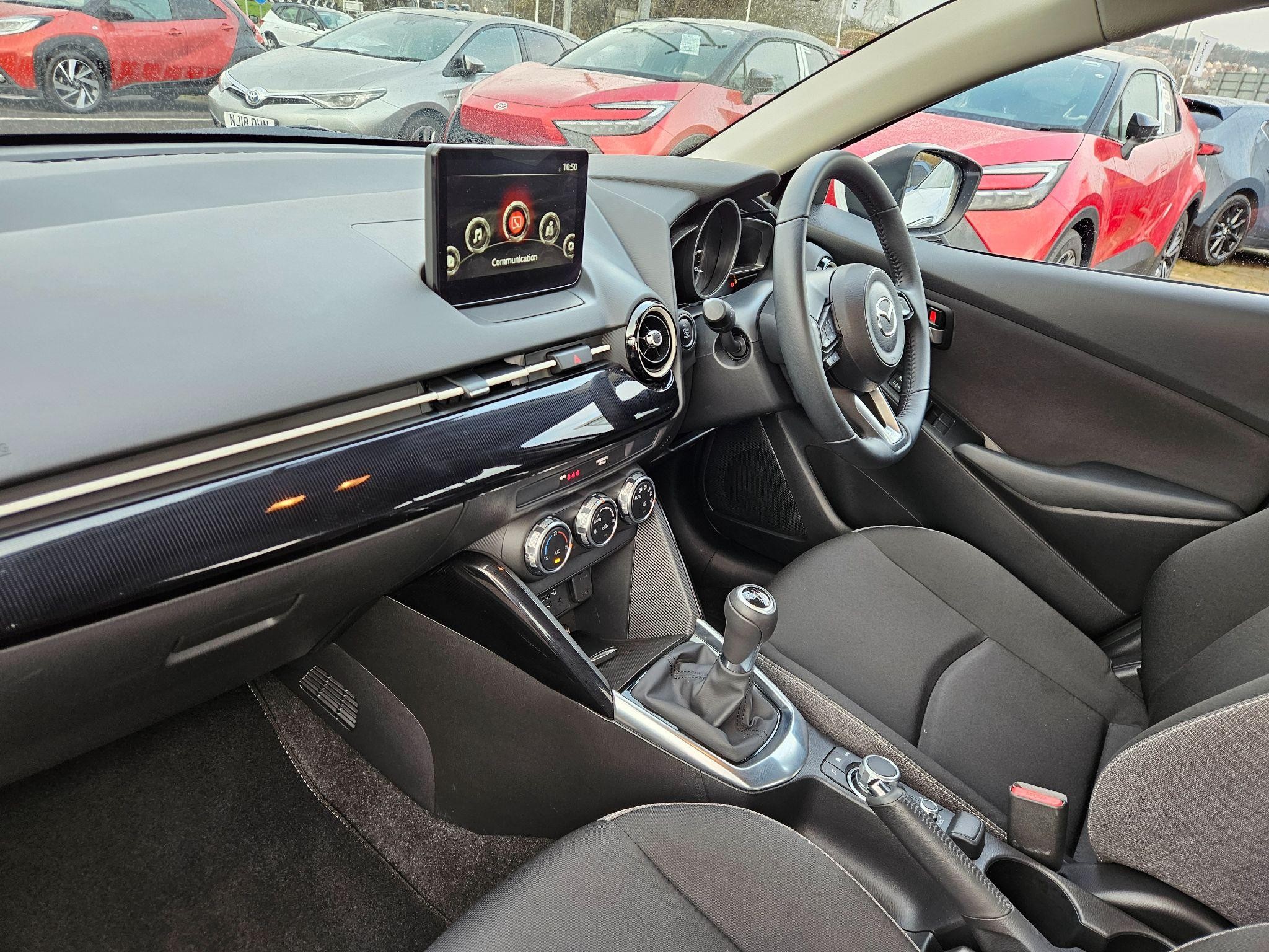 Mazda2 Image 13