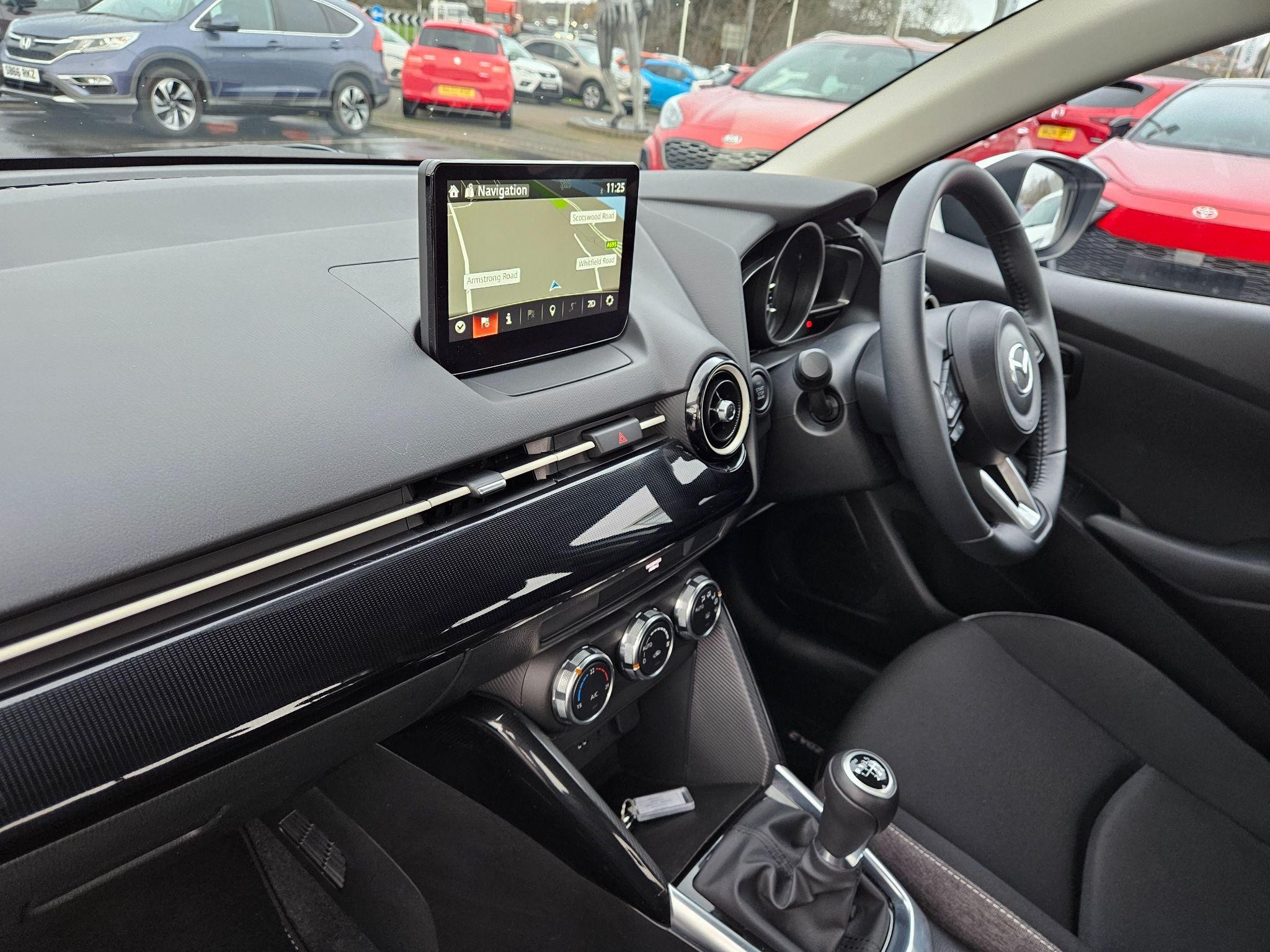 Mazda2 Image 13