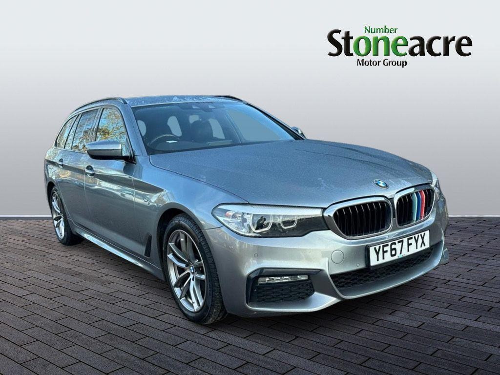 BMW 5 Series Image 1