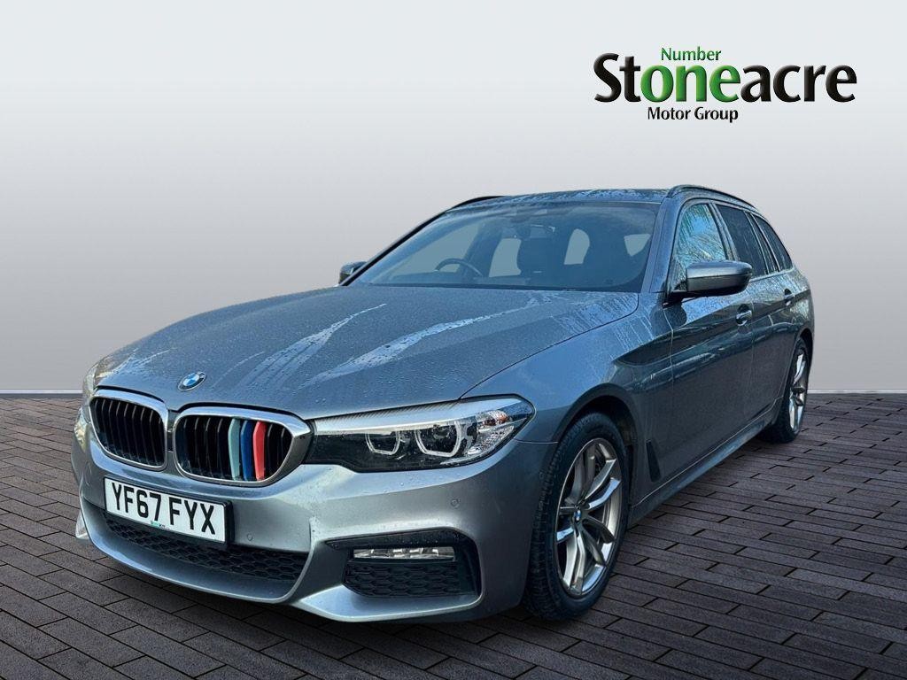 BMW 5 Series Image 6