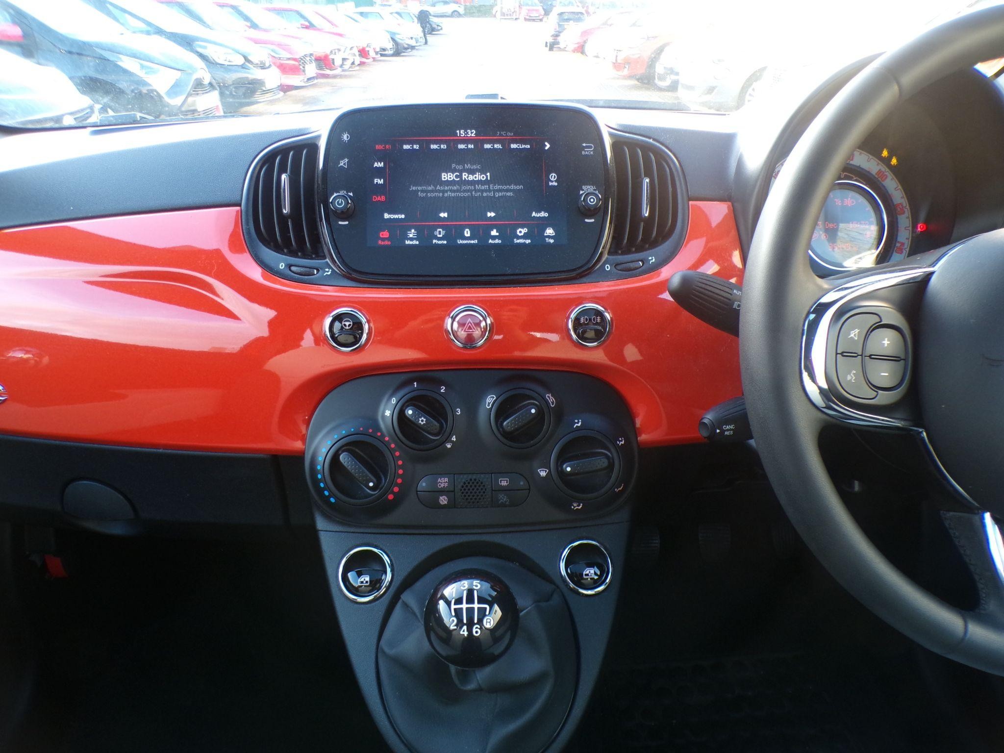 Fiat 500 Image 13