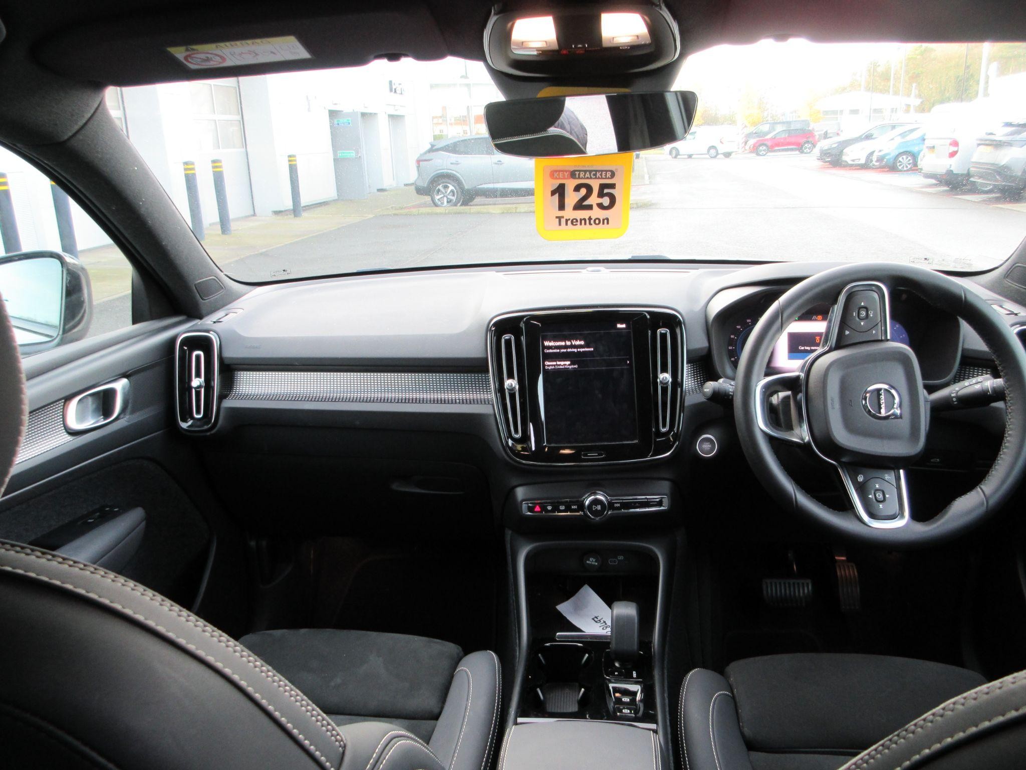 Volvo XC40 Image 16