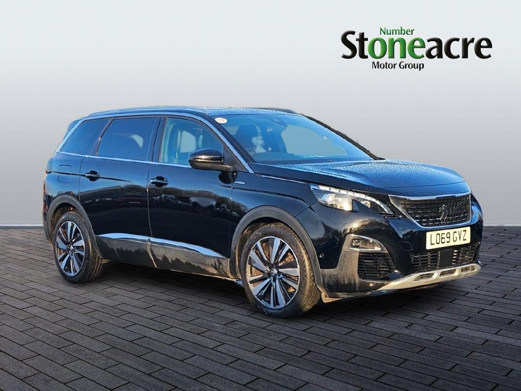 Peugeot 5008 Image 1