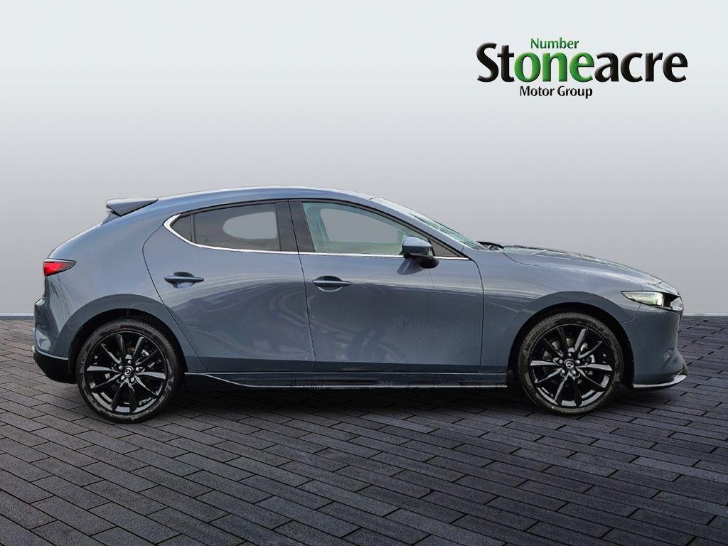 Mazda3 Image 2